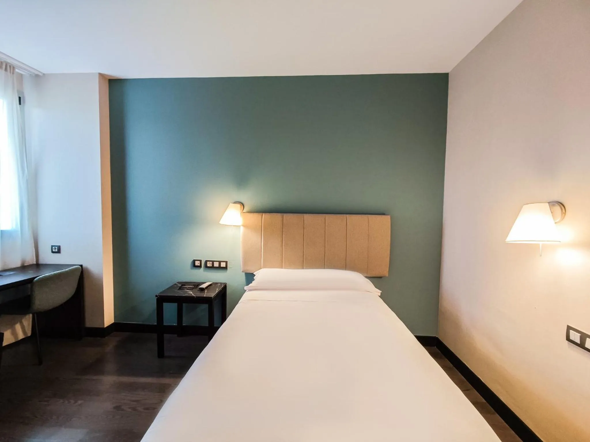 Photo of the whole room, Bed in AZZ Pamplona Norte Hotel