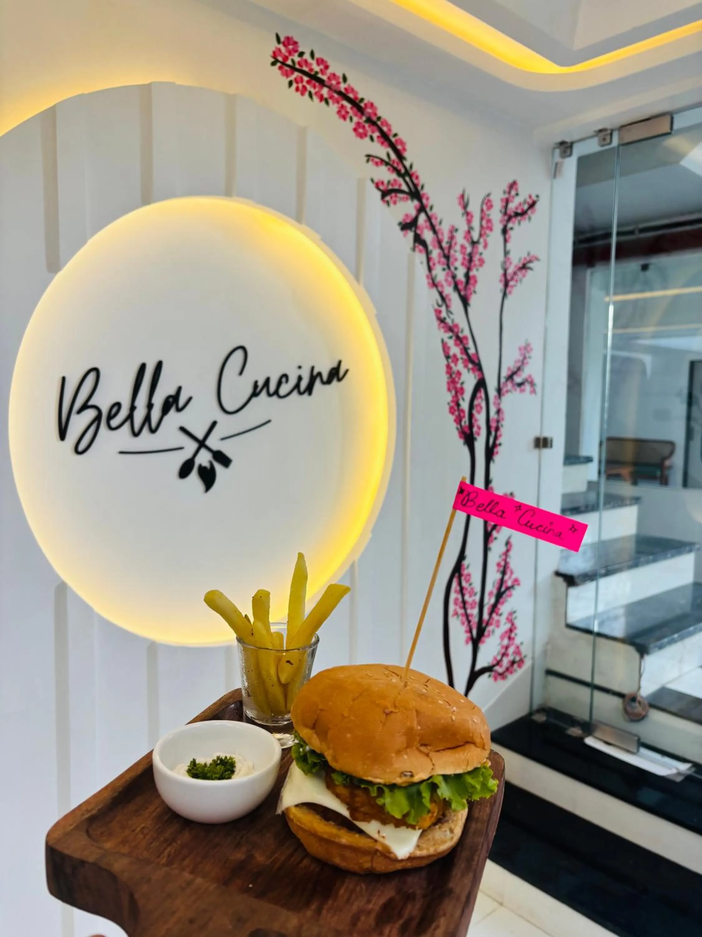 Restaurant/places to eat in The Lavish Stay