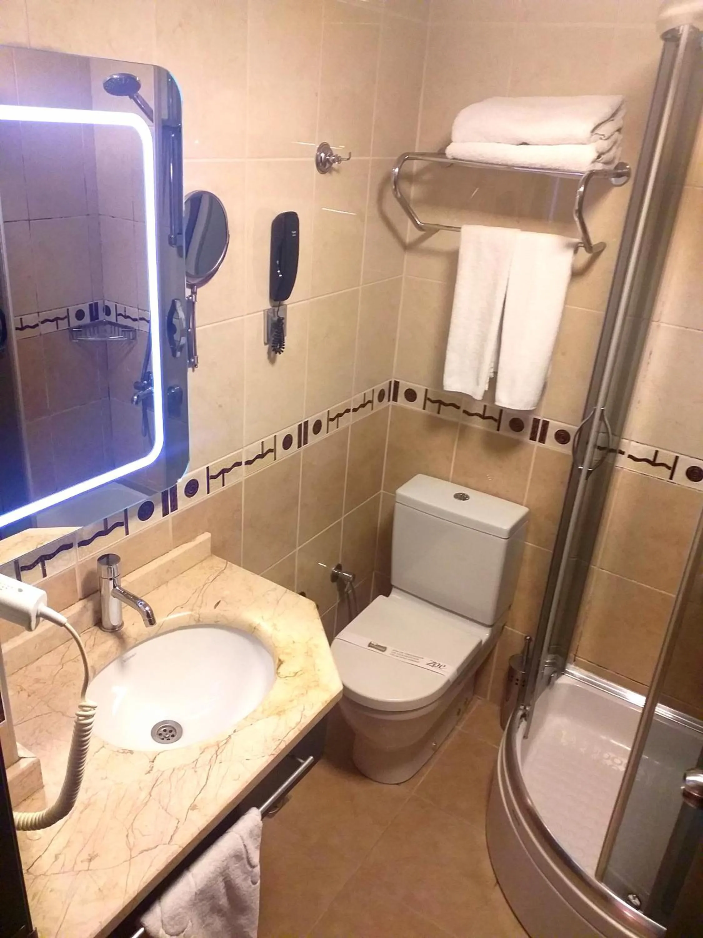 Shower in ZEO HOTEL merter