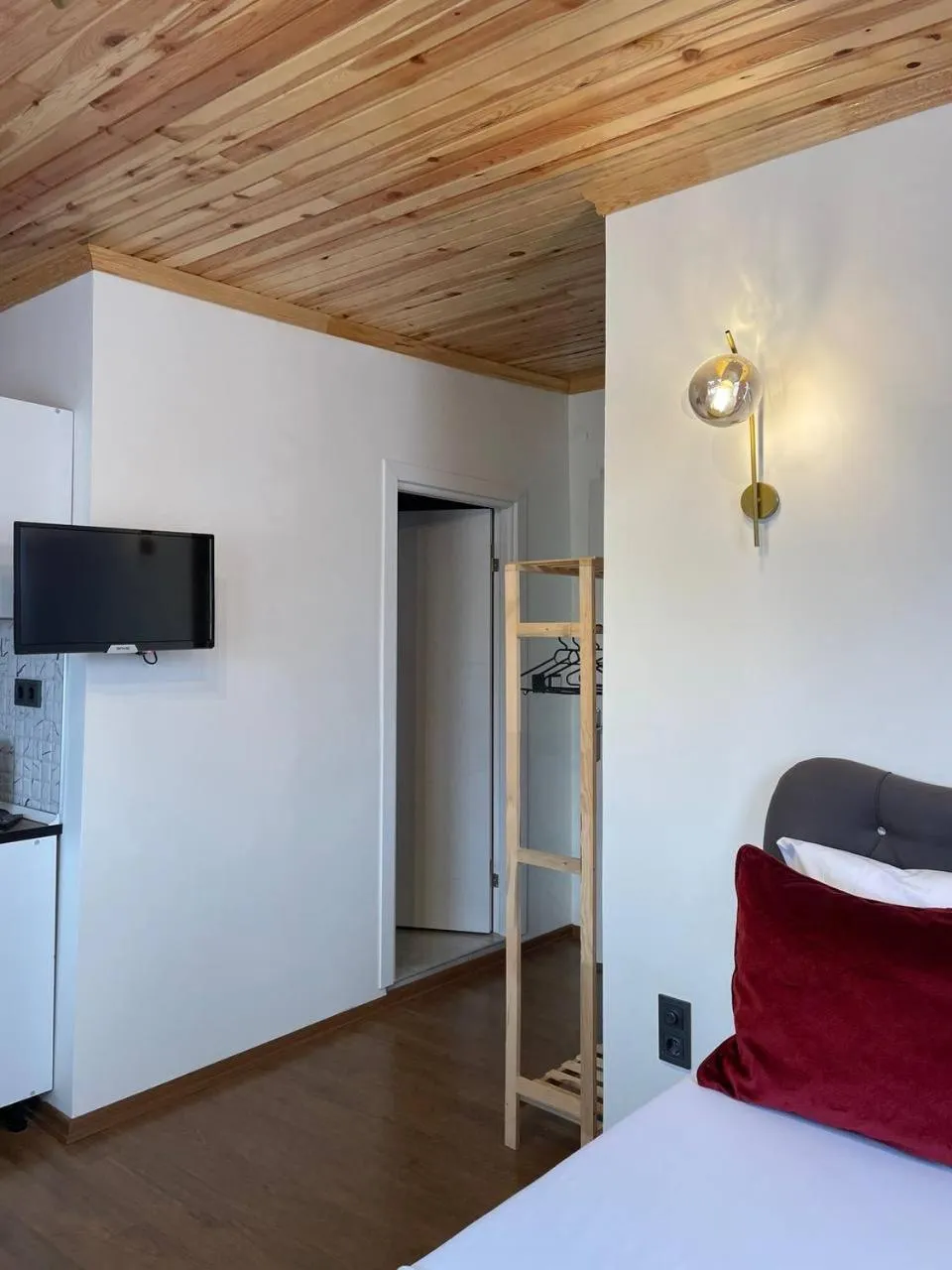 Bedroom, Bed in PANORAMA CITY SUITE