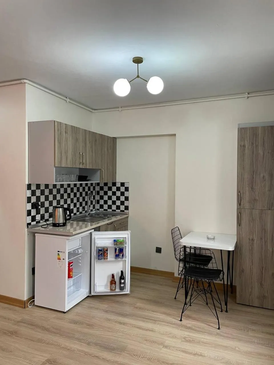 Dining area in PANORAMA CITY SUITE