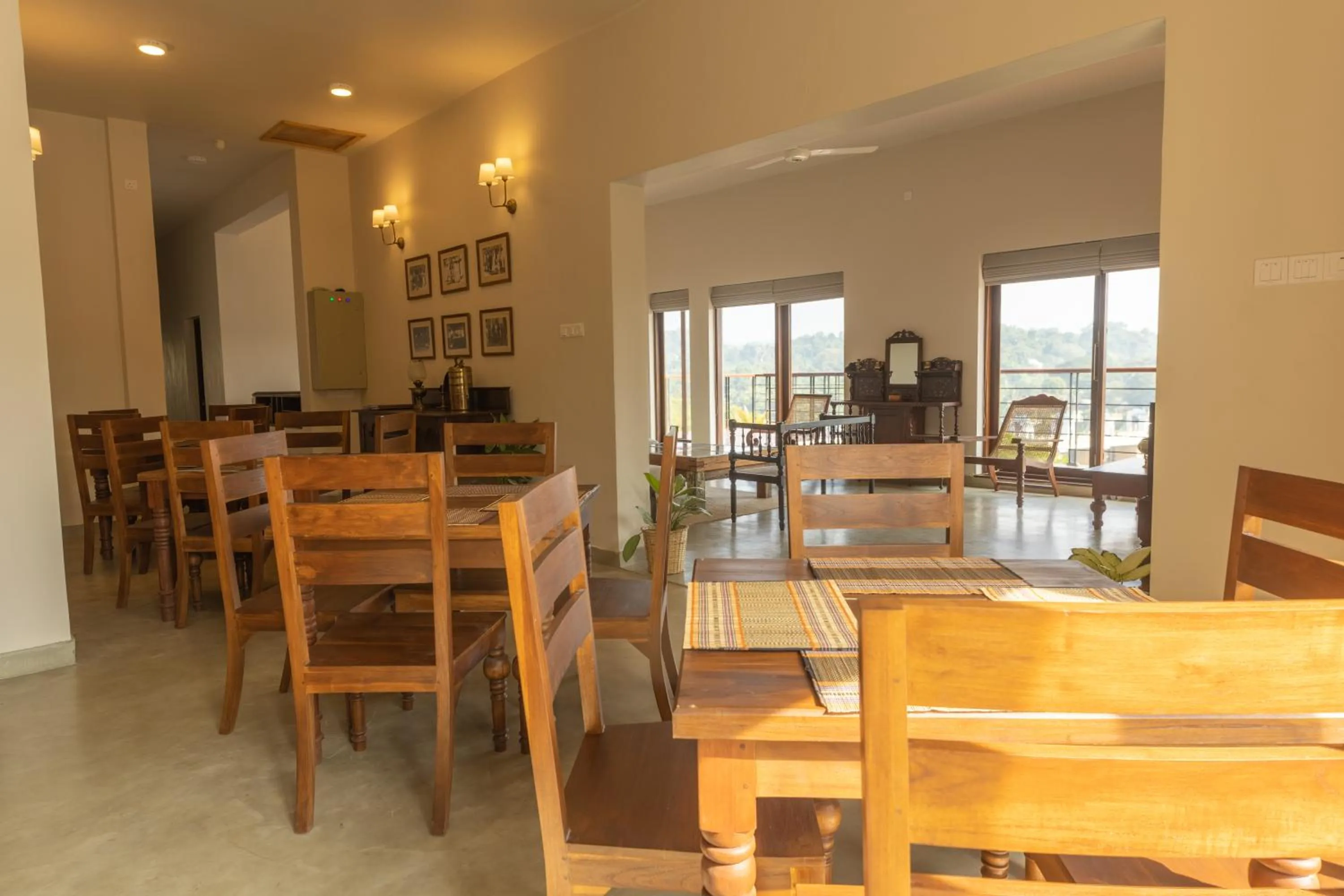 Restaurant/places to eat in Edgar Mansion Kandy