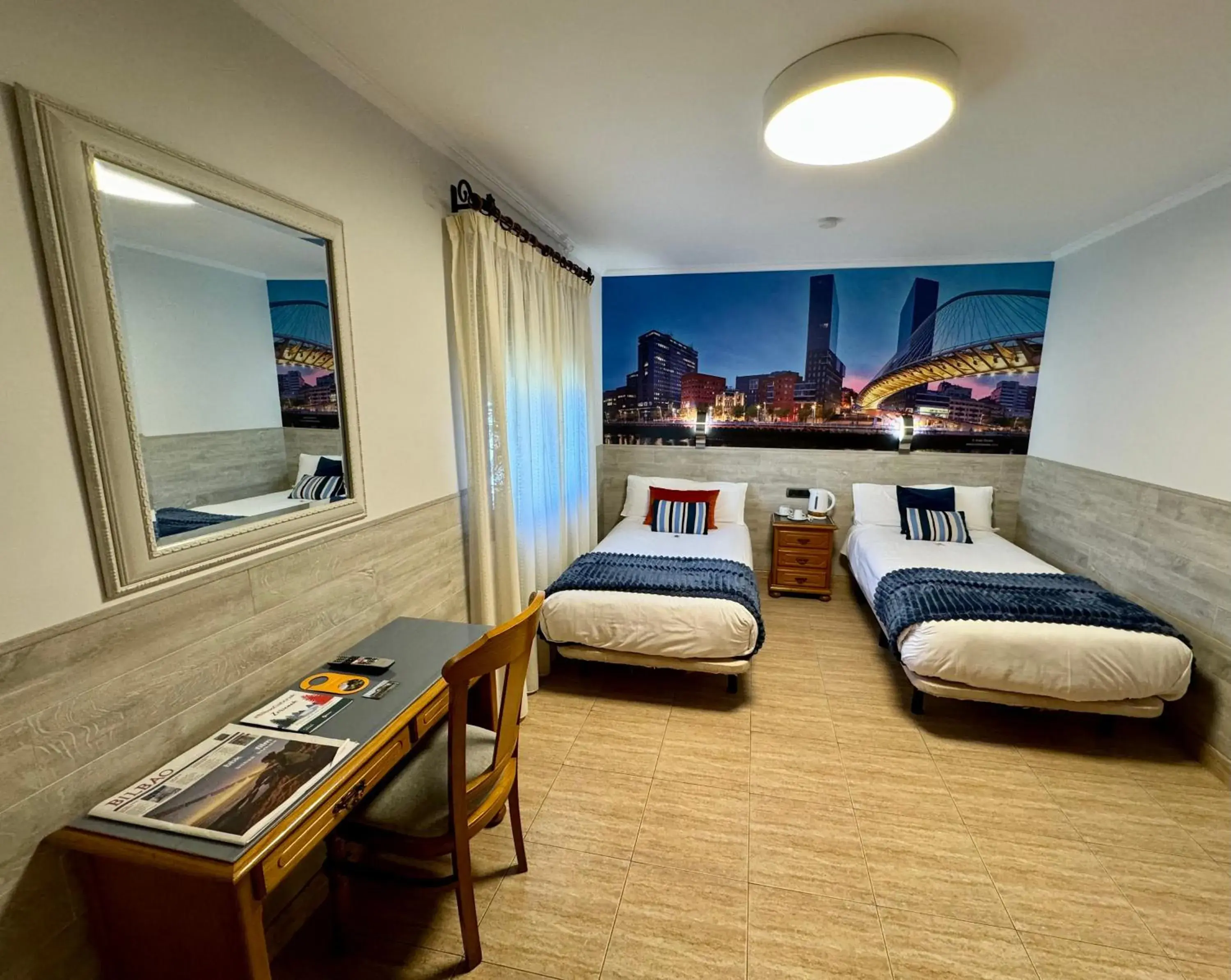 Double or Twin Room in Hotel Artetxe Double or Twin Room in Hotel Artetxe