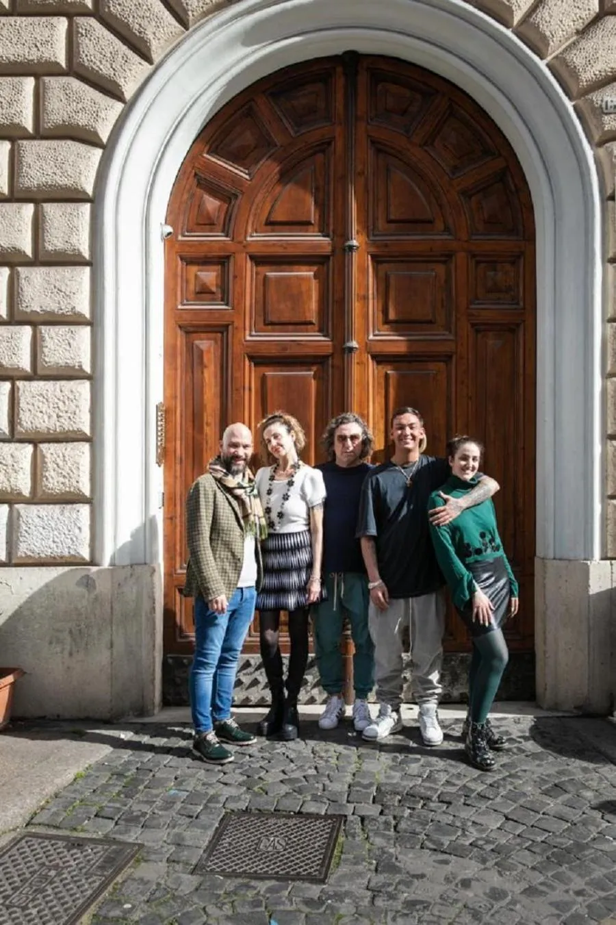 Property building in Bhr Cavour 150