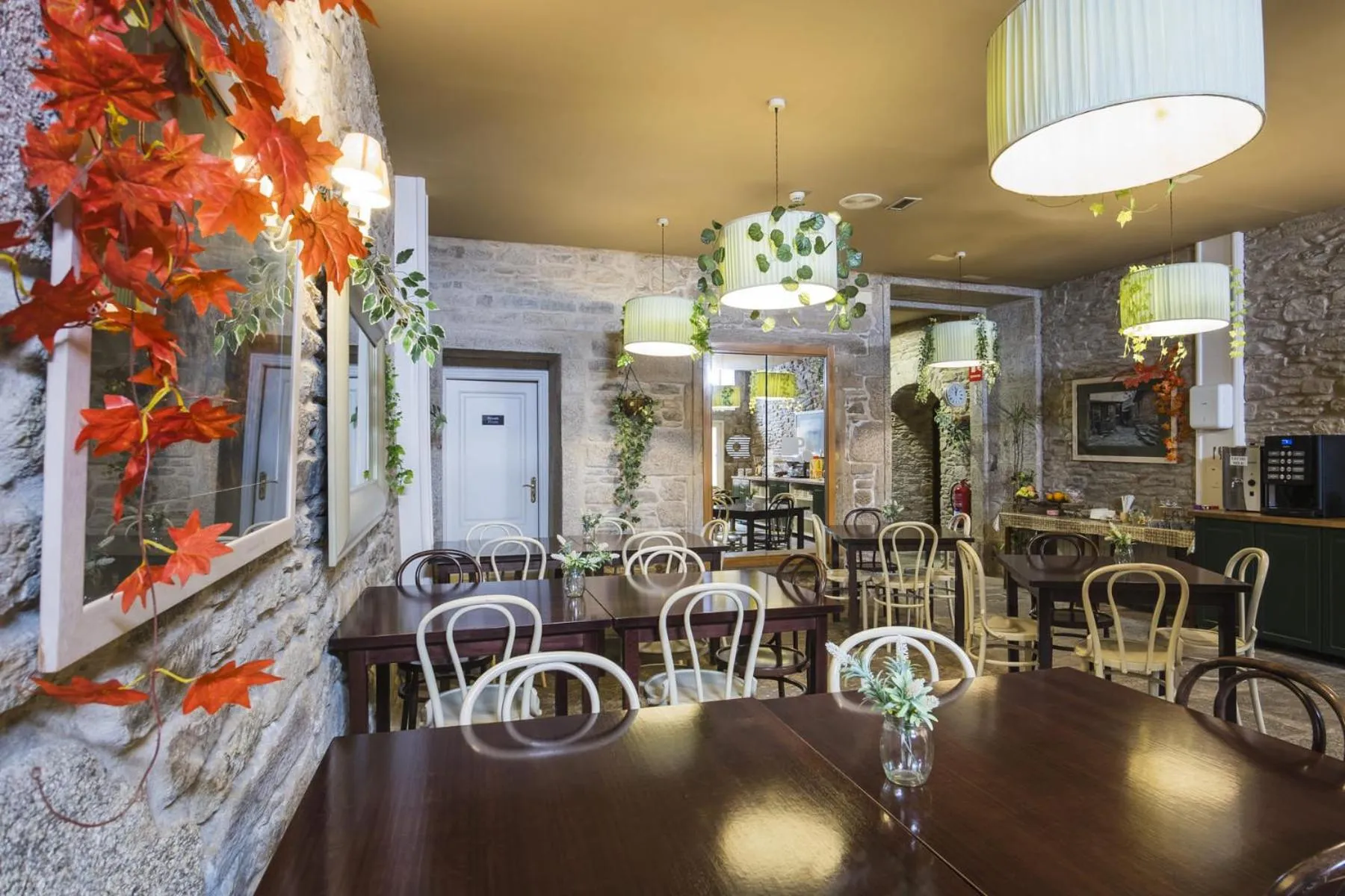 Buffet breakfast in Hotel Alda Avenida