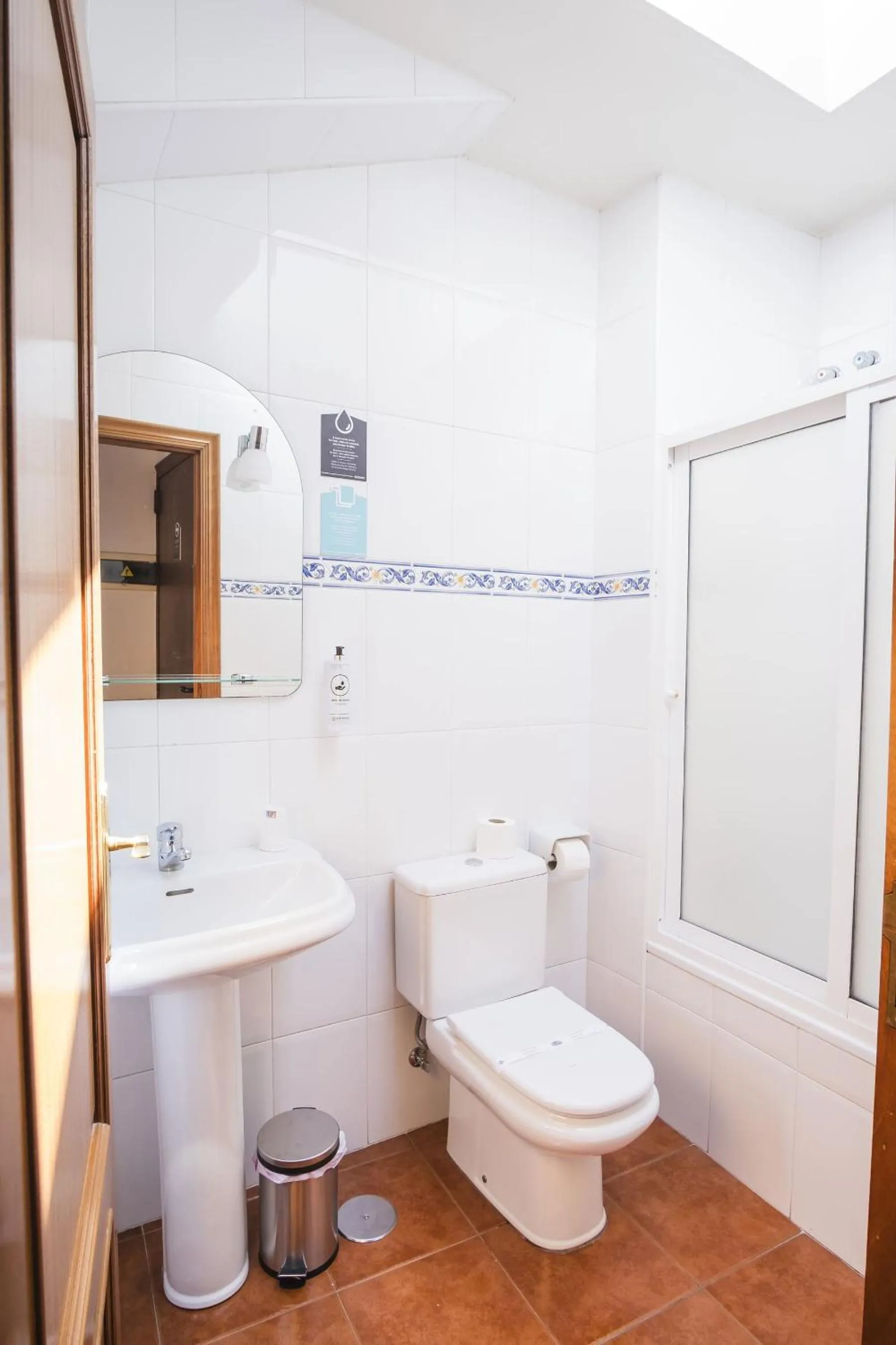 Bathroom in Hotel Alda Avenida
