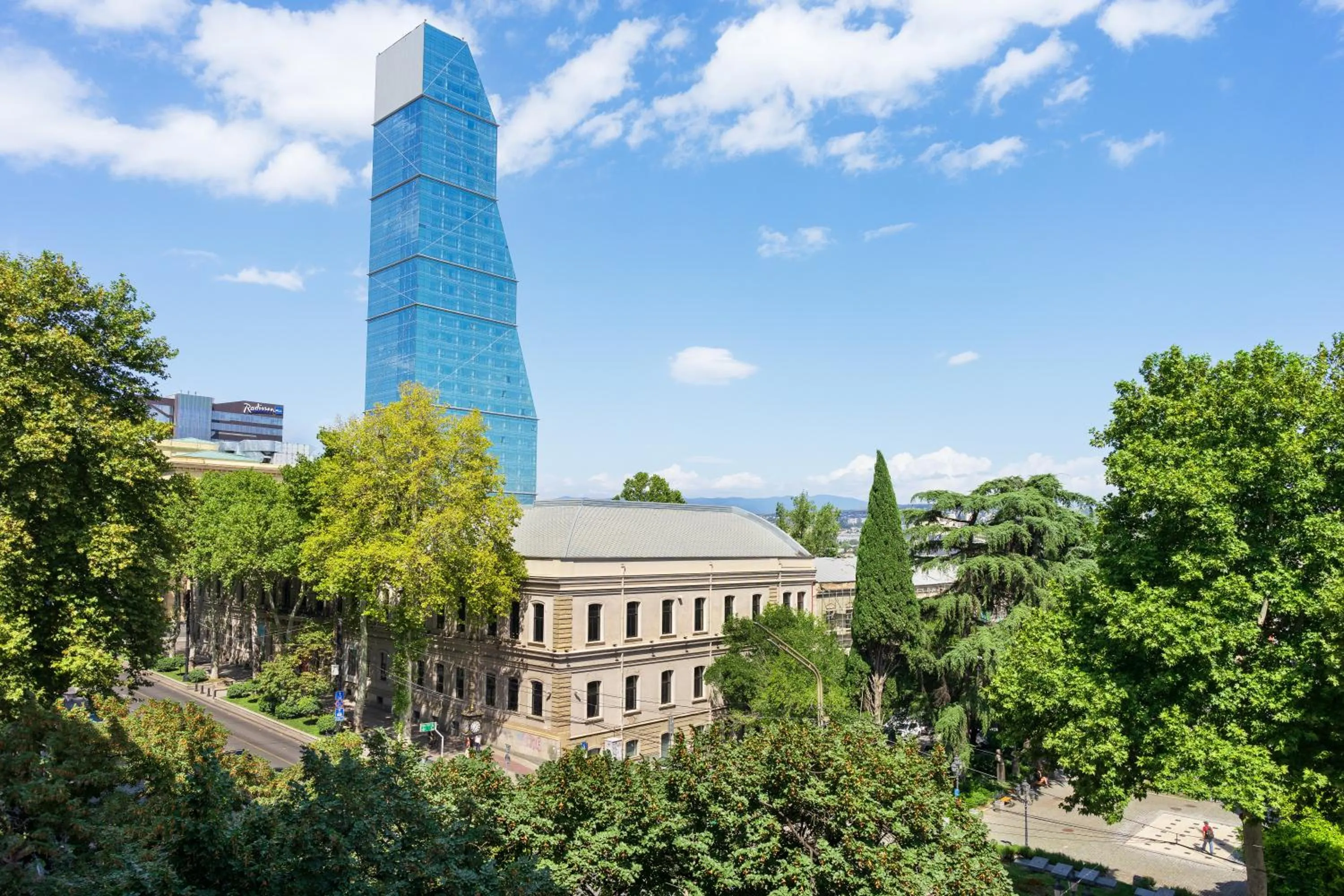 Day in Alma Boutique Hotel