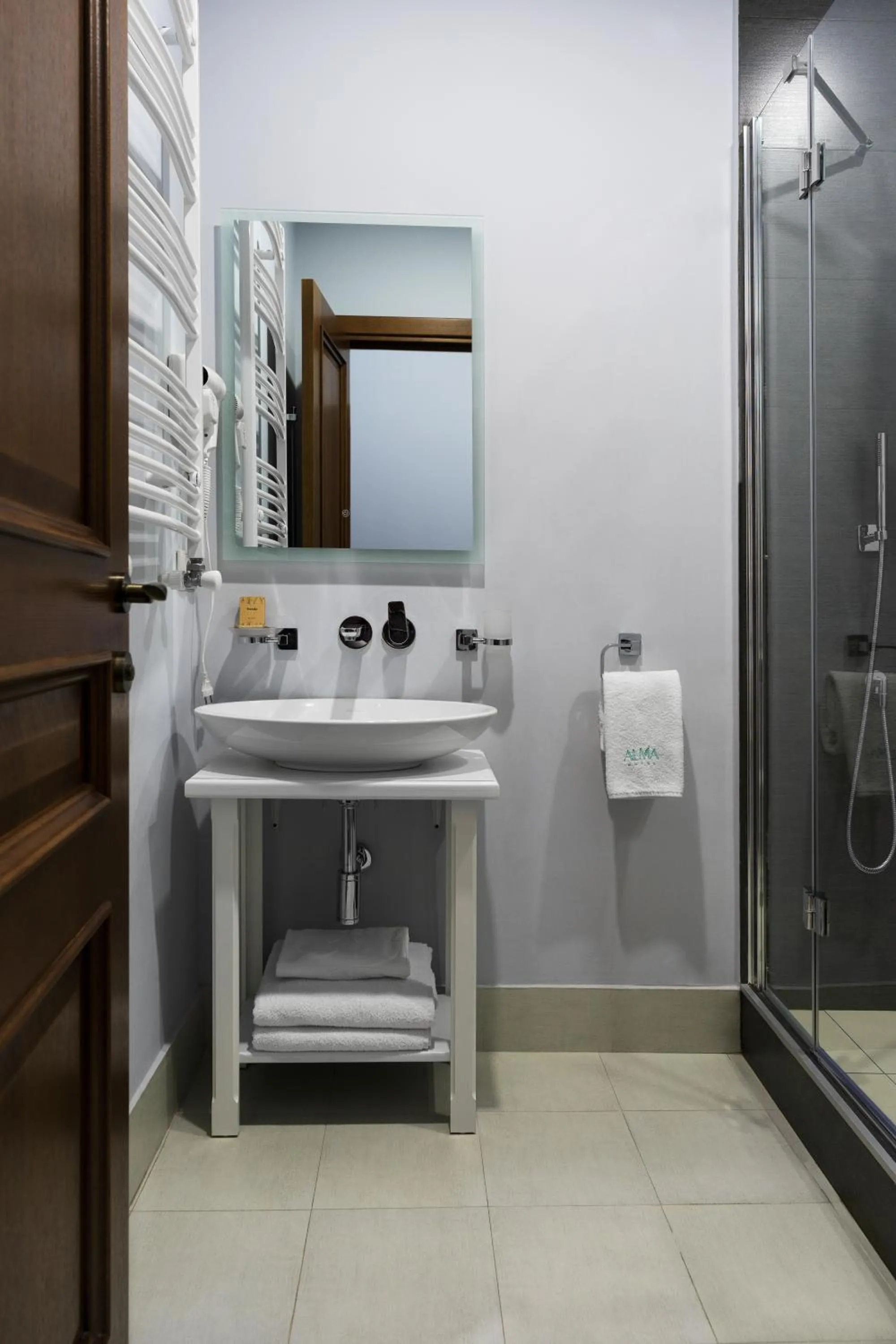 Shower in Alma Boutique Hotel