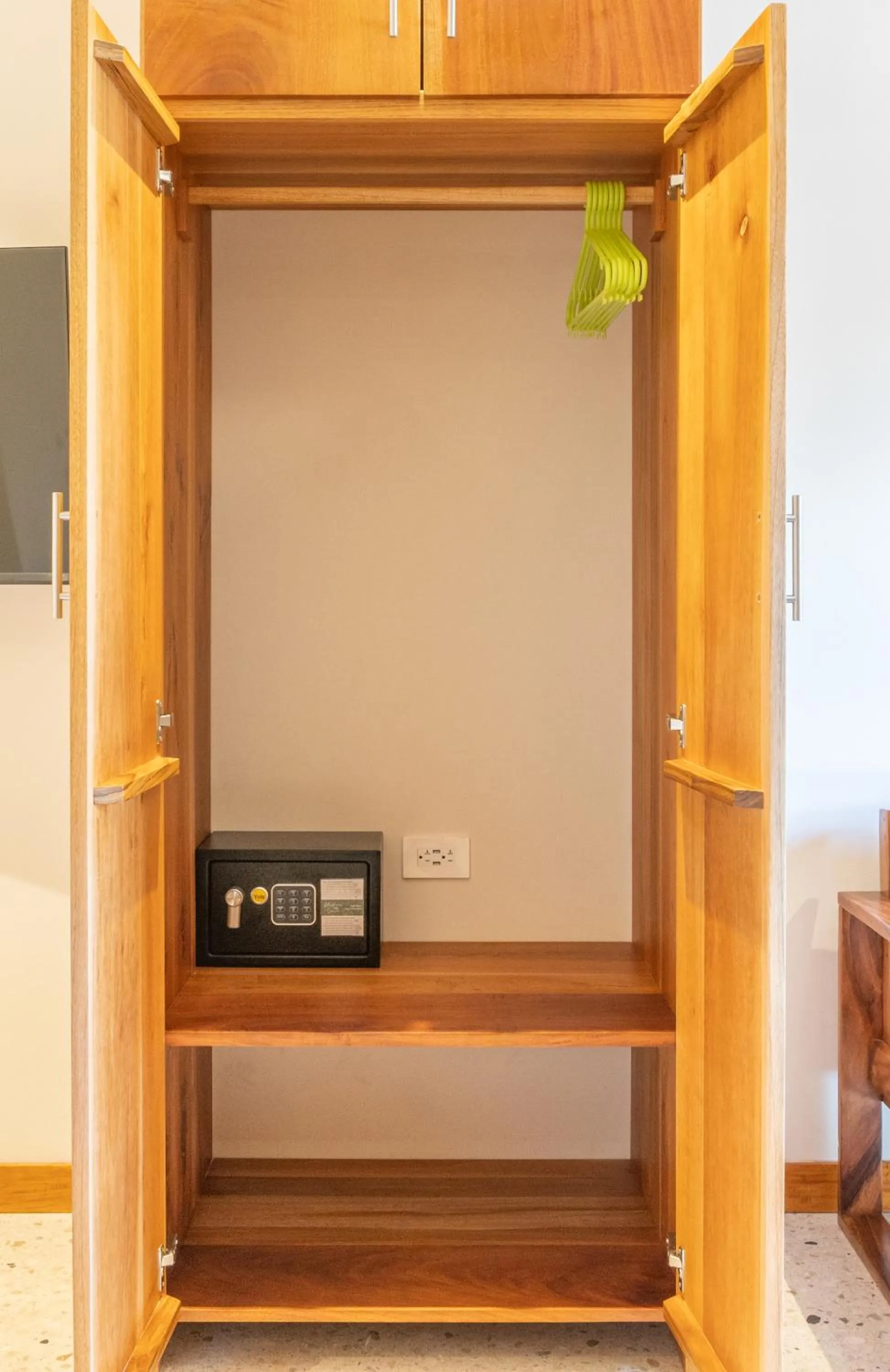 safe in Residencias Samara