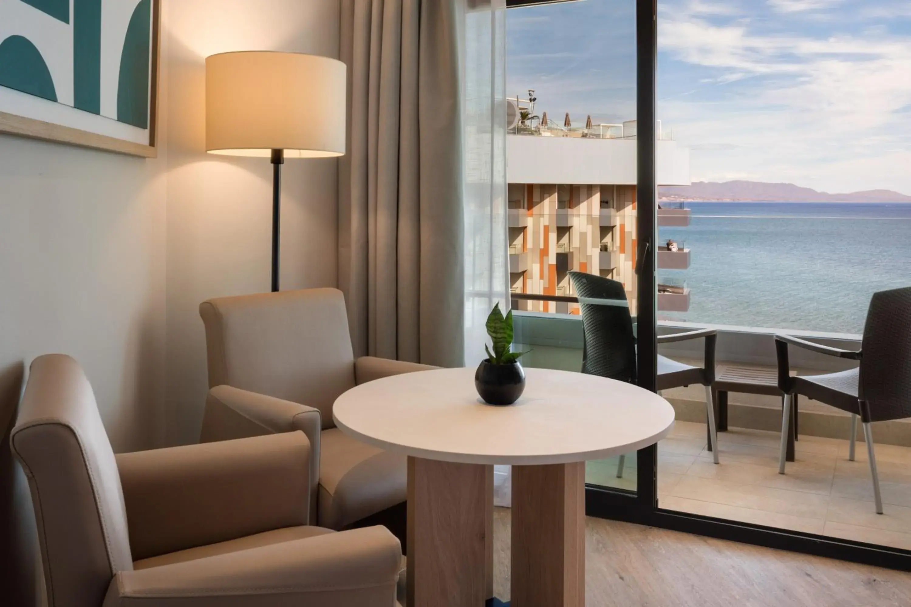 Deluxe Double or Twin Room with Sea View in Melia Costa del Sol Deluxe Double or Twin Room with Sea View in Melia Costa del Sol