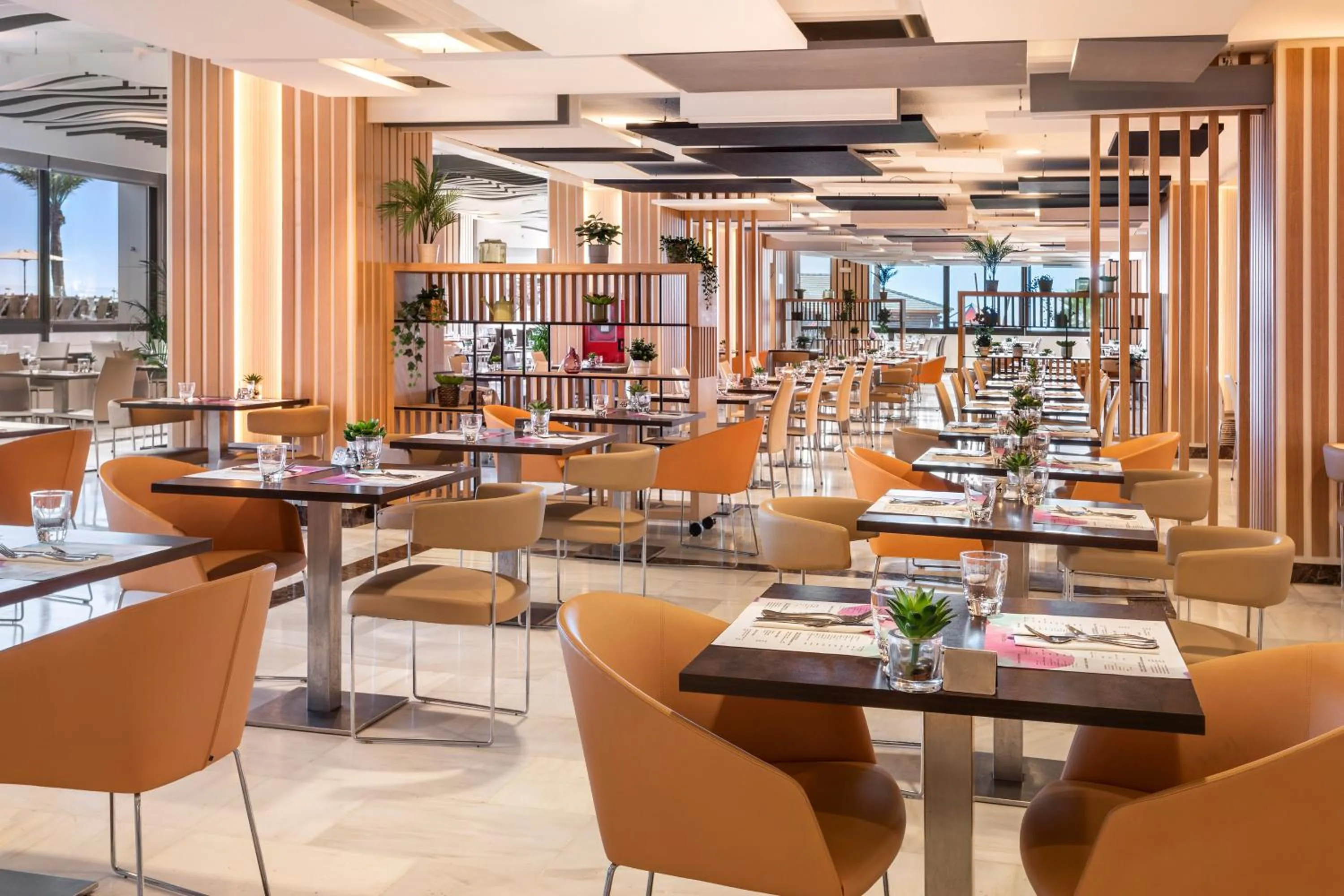 Restaurant/places to eat in Melia Costa del Sol