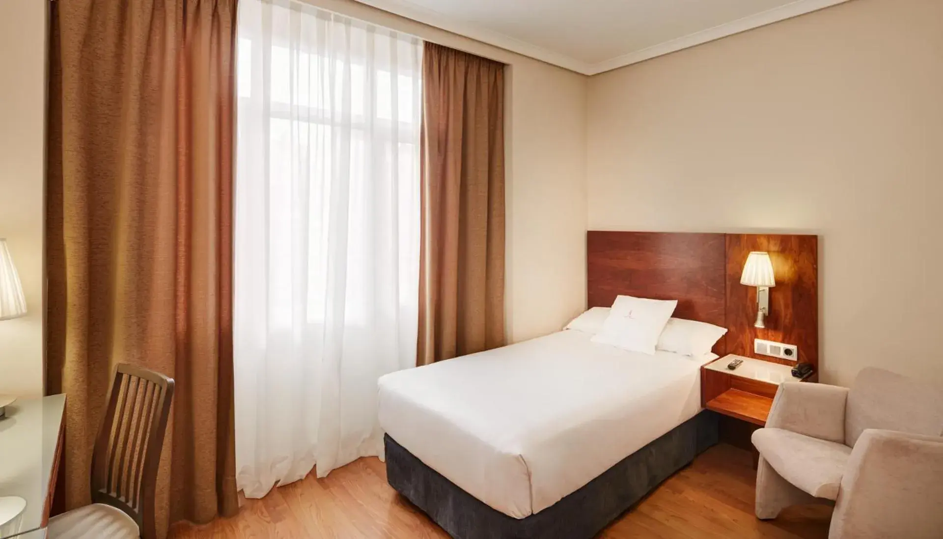 Single Room in Sercotel Los Llanos Single Room in Sercotel Los Llanos