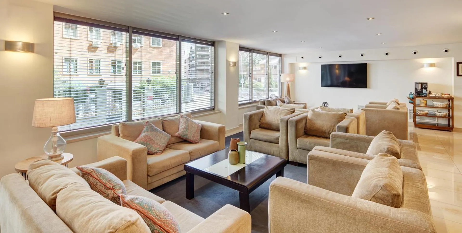 Lobby or reception in Sercotel Los Llanos