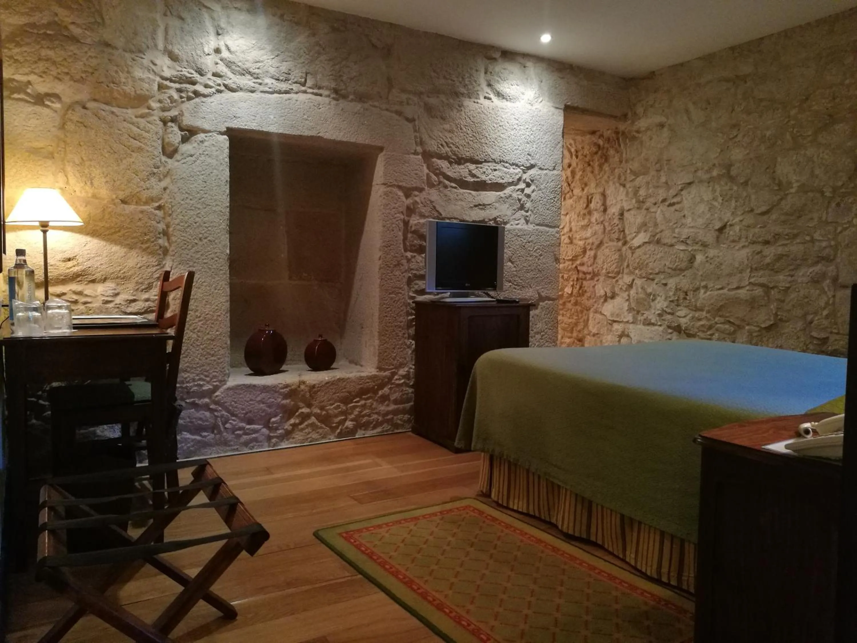 Photo of the whole room in Hotel Pazo de Lestrove by Pousadas de Compostela