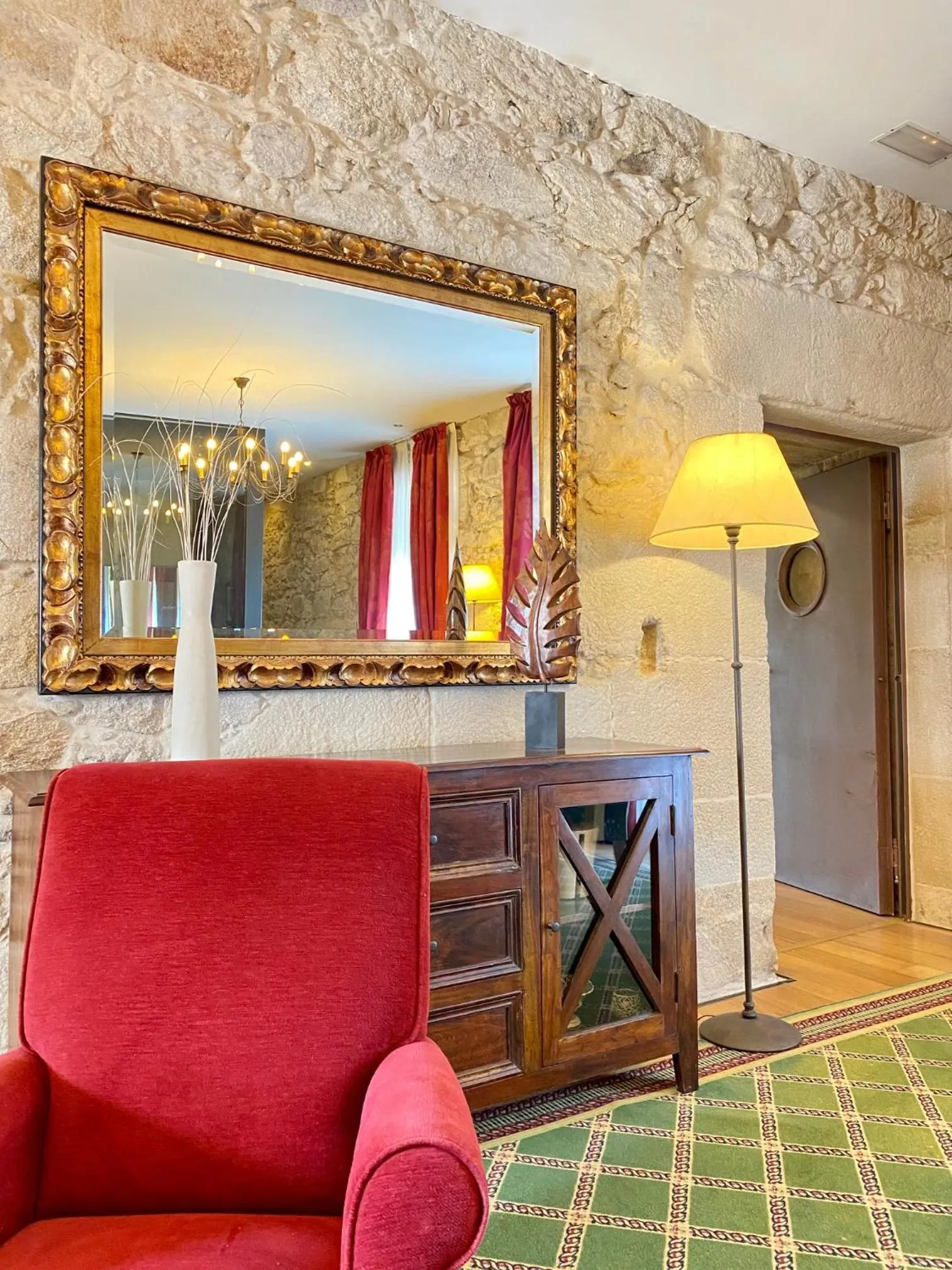 Living room in Hotel Pazo de Lestrove by Pousadas de Compostela