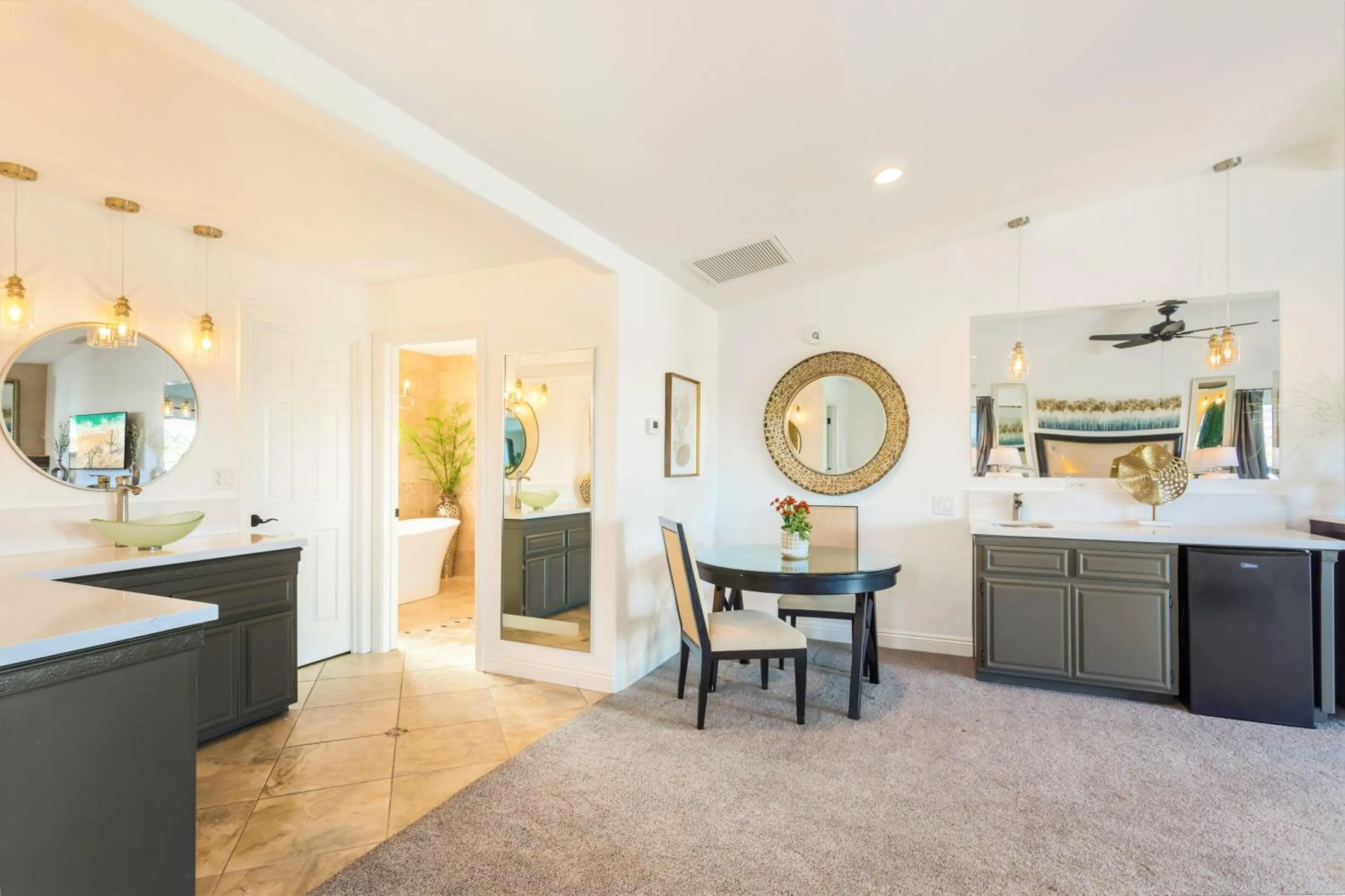 Seating area in Villa Inn- Adult Only- Temecula Wine Country