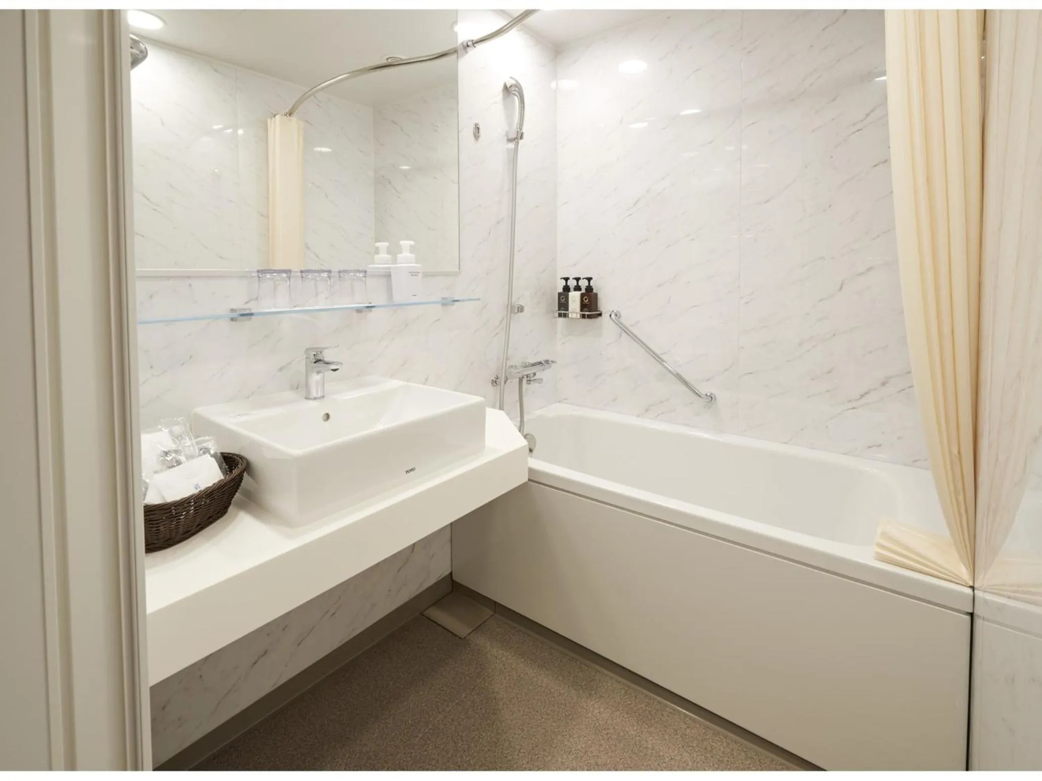 Shower in TOKYO EAST SIDE HOTEL KAIE