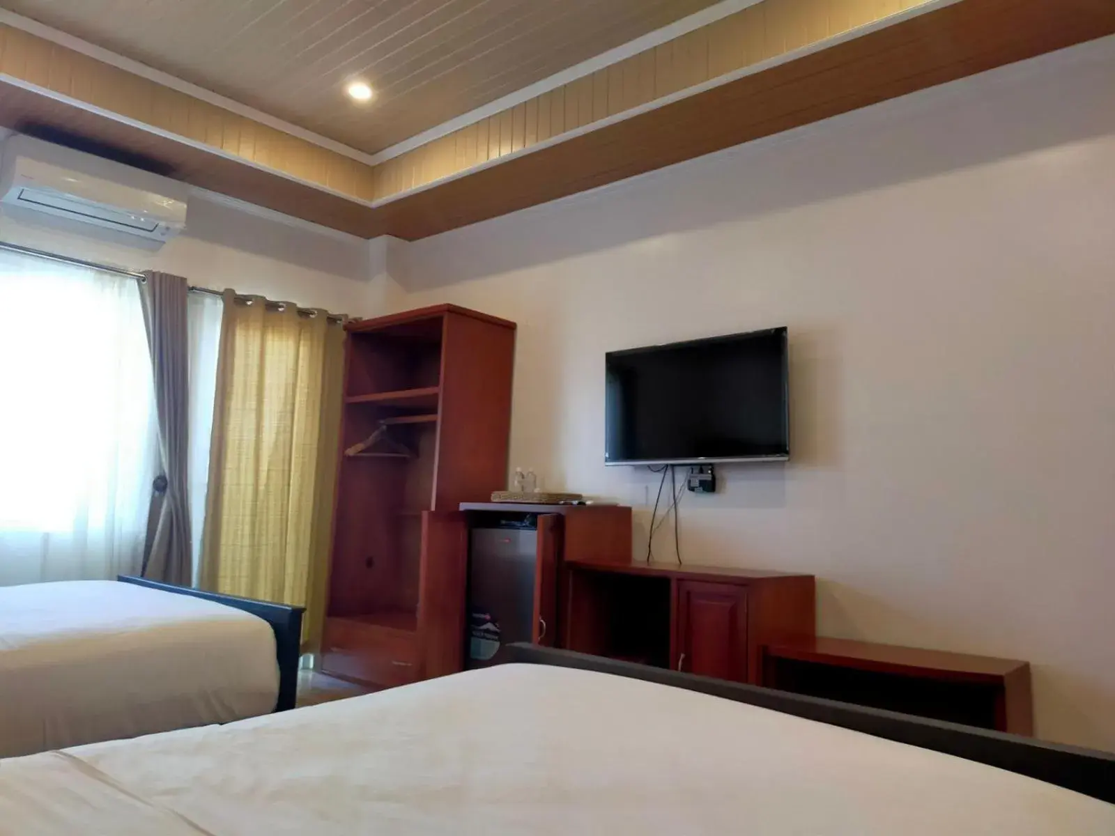 Twin Room with Mountain View in Nest Resort Twin Room with Mountain View in Nest Resort