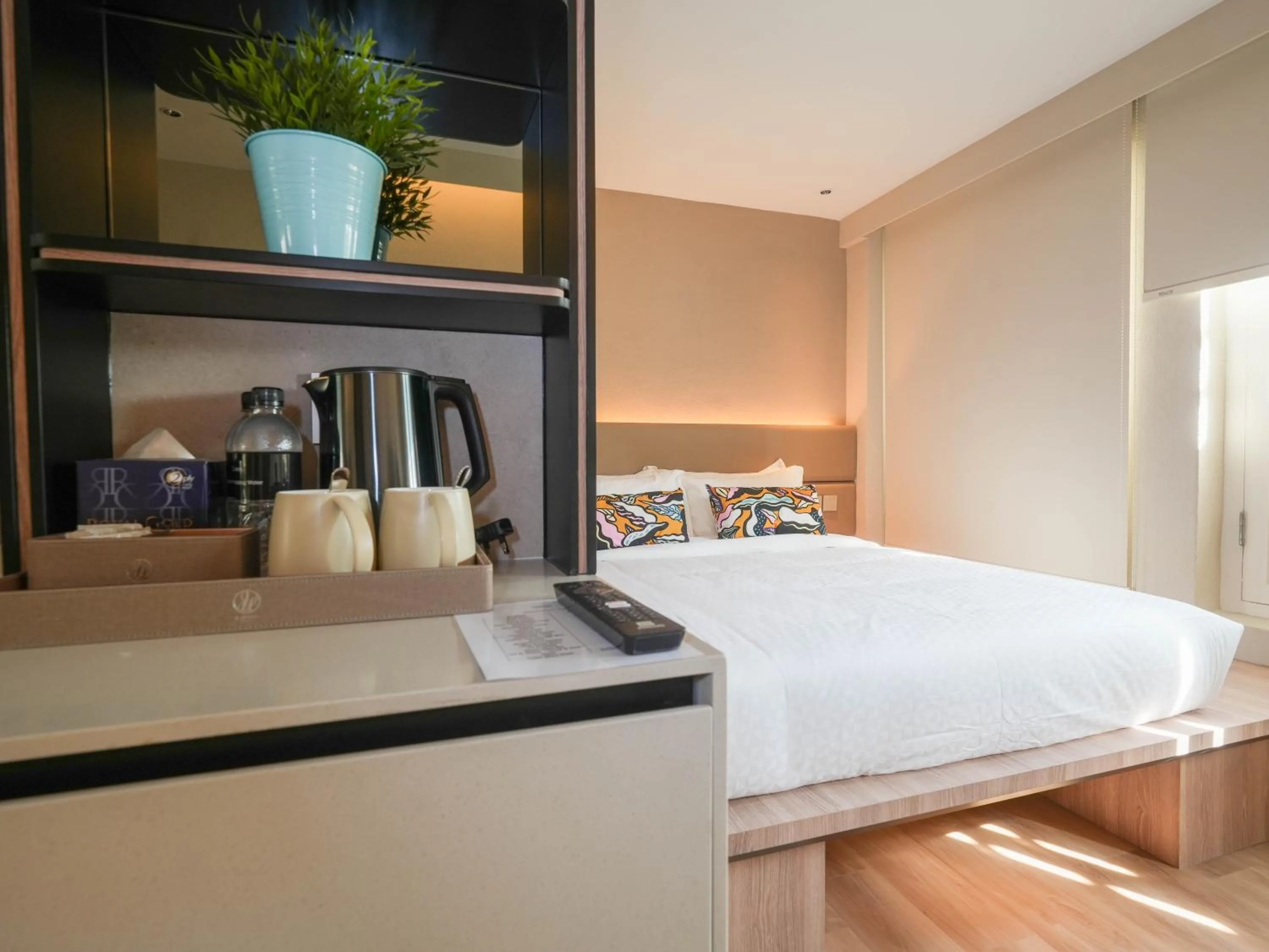 Bedroom, Bed in Hotel 1900 Chinatown