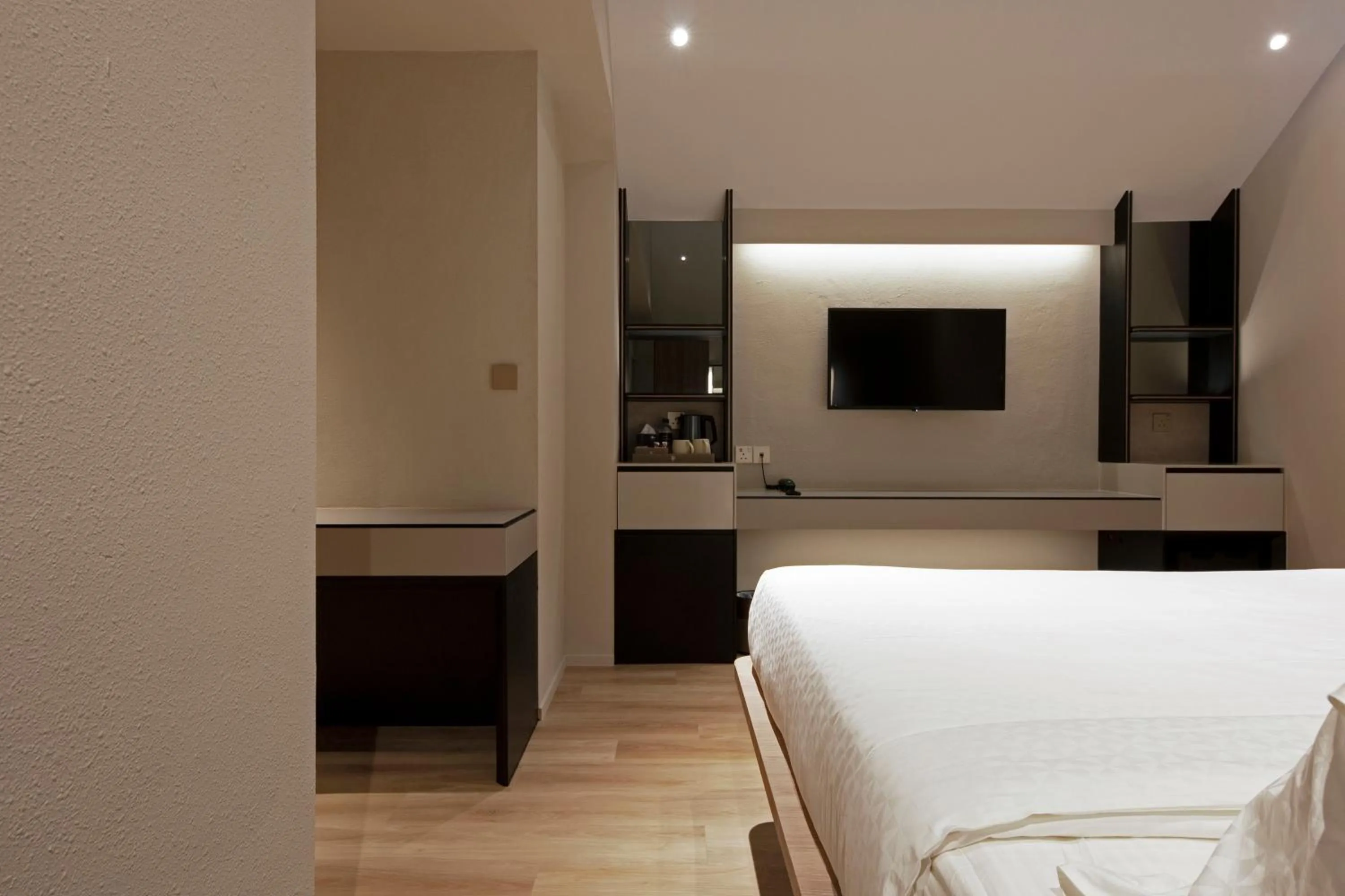 Bedroom, Bed in Hotel 1900 Chinatown