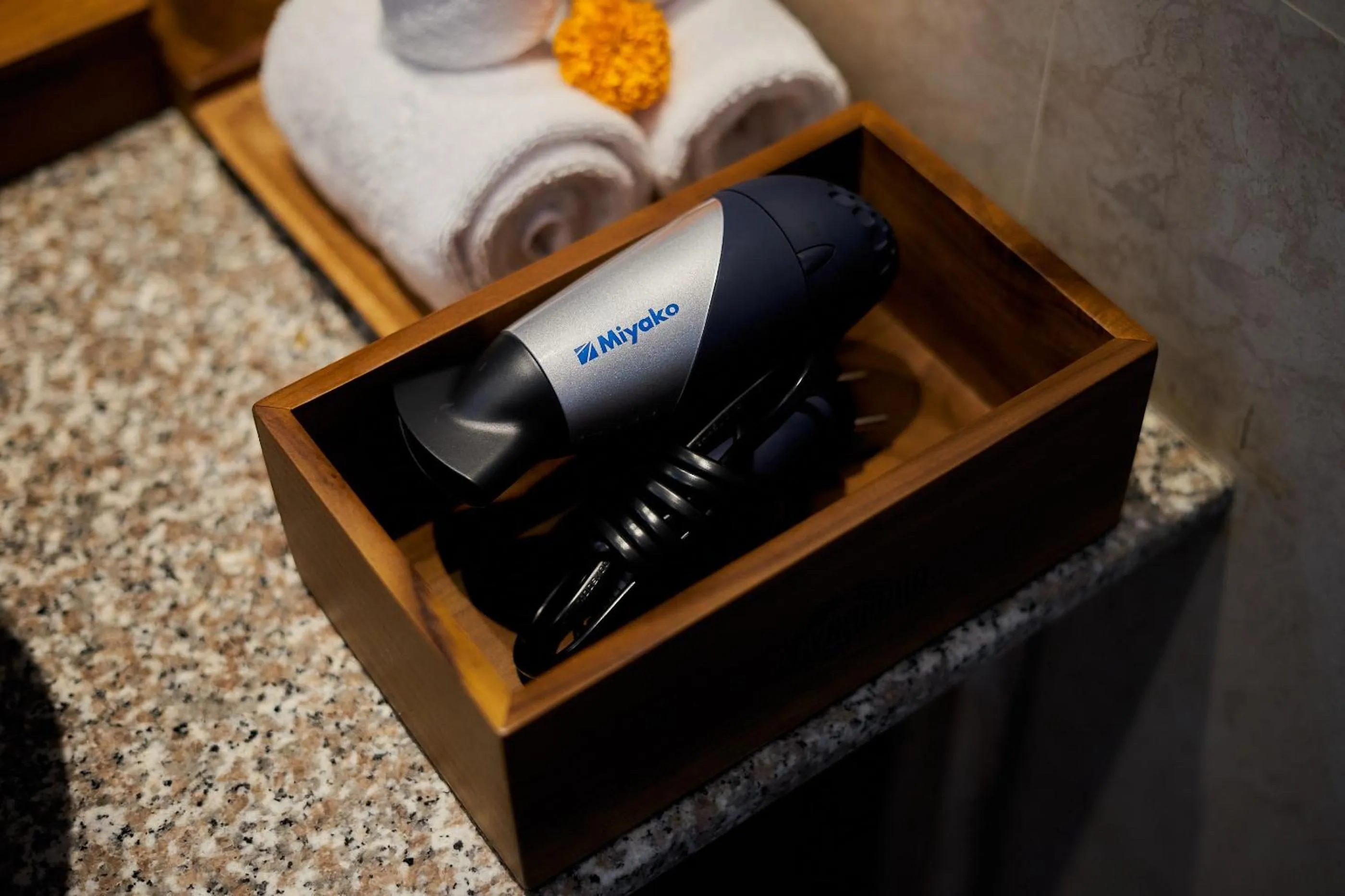 heating in Gynandha Ubud Cottage