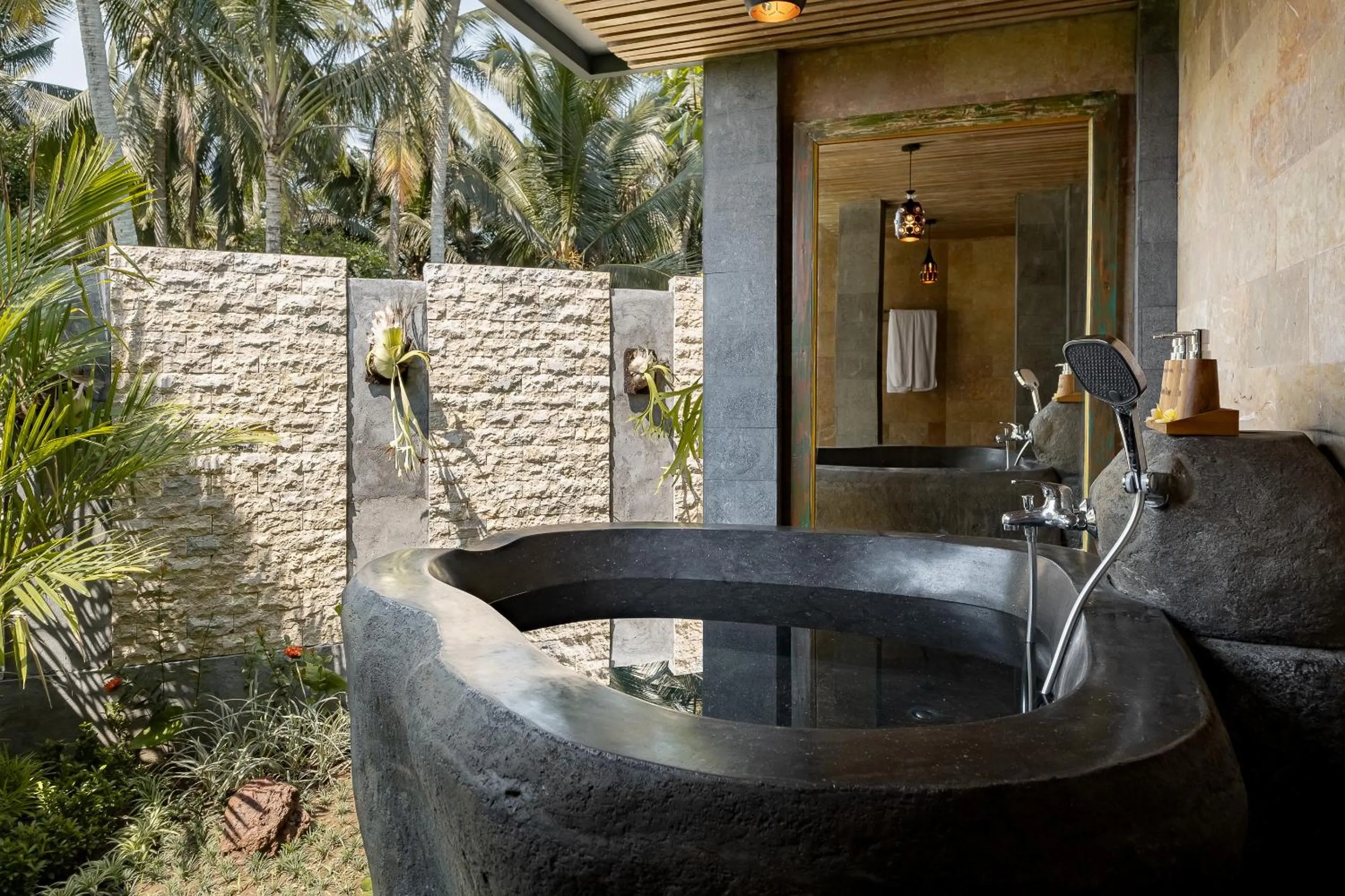 Bathroom in Gynandha Ubud Cottage