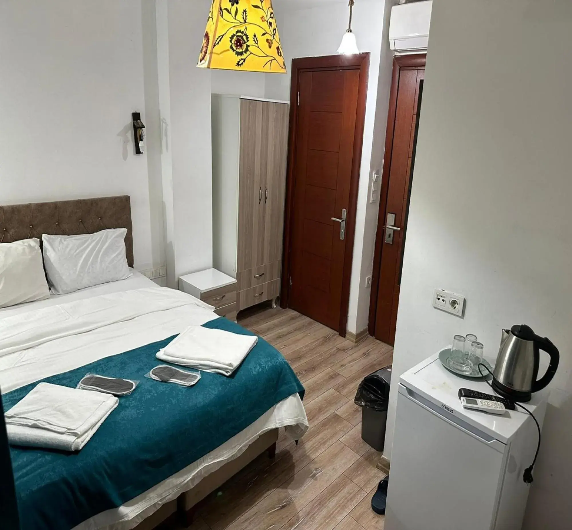 Standard Double Room in Taksim Soushian Hotel Standard Double Room in Taksim Soushian Hotel