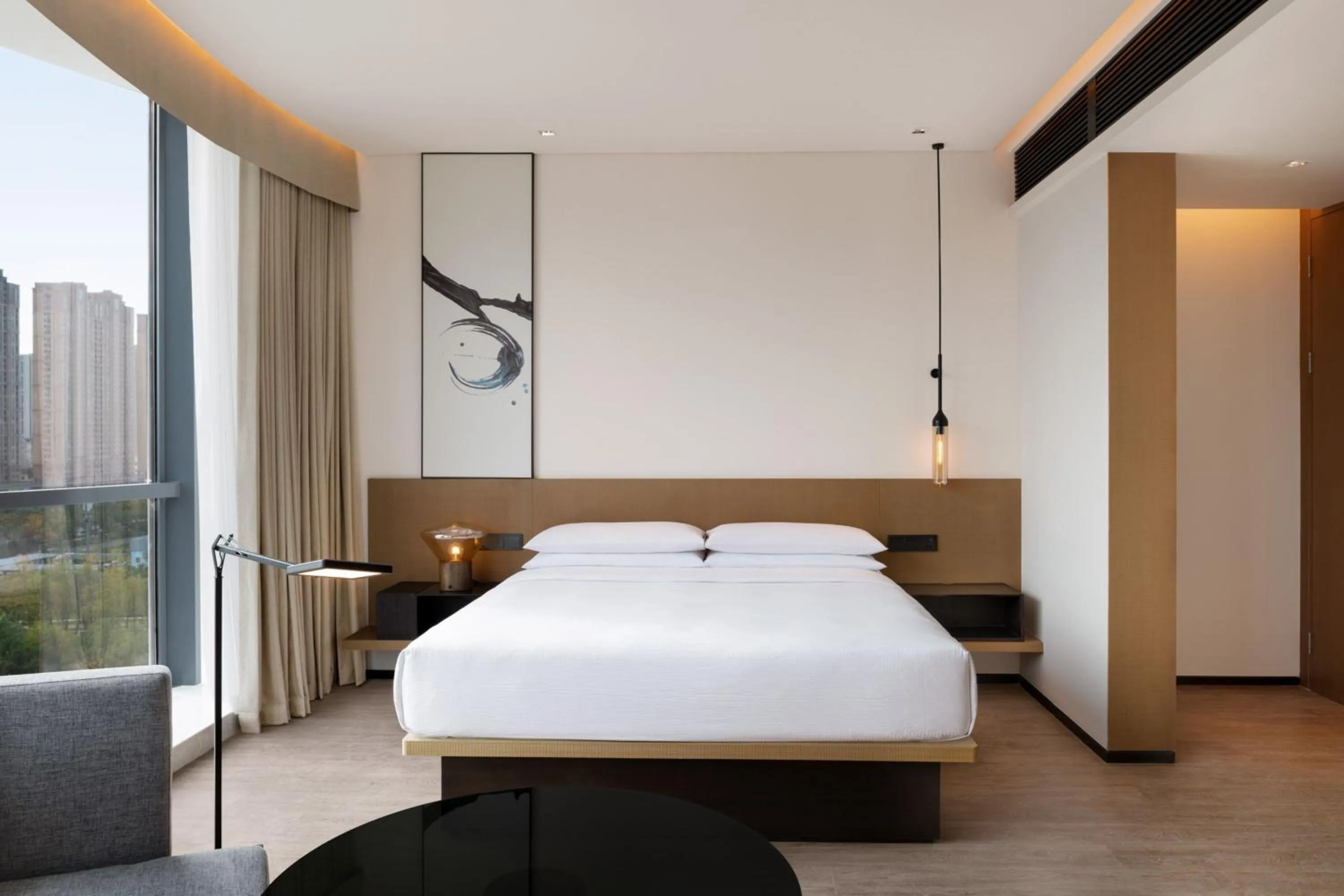 Photo of the whole room, Bed in Fairfield by Marriott Xi'an Chanba