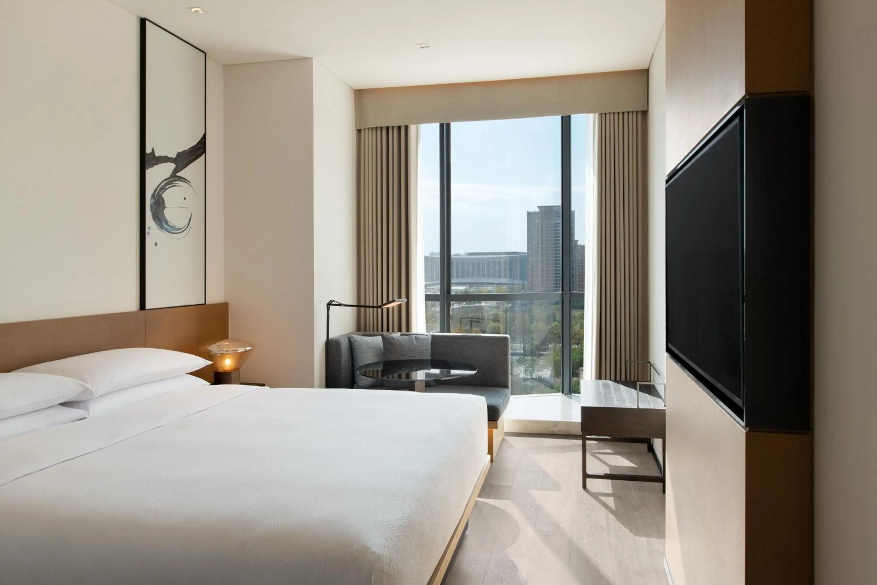 Photo of the whole room, Bed in Fairfield by Marriott Xi'an Chanba