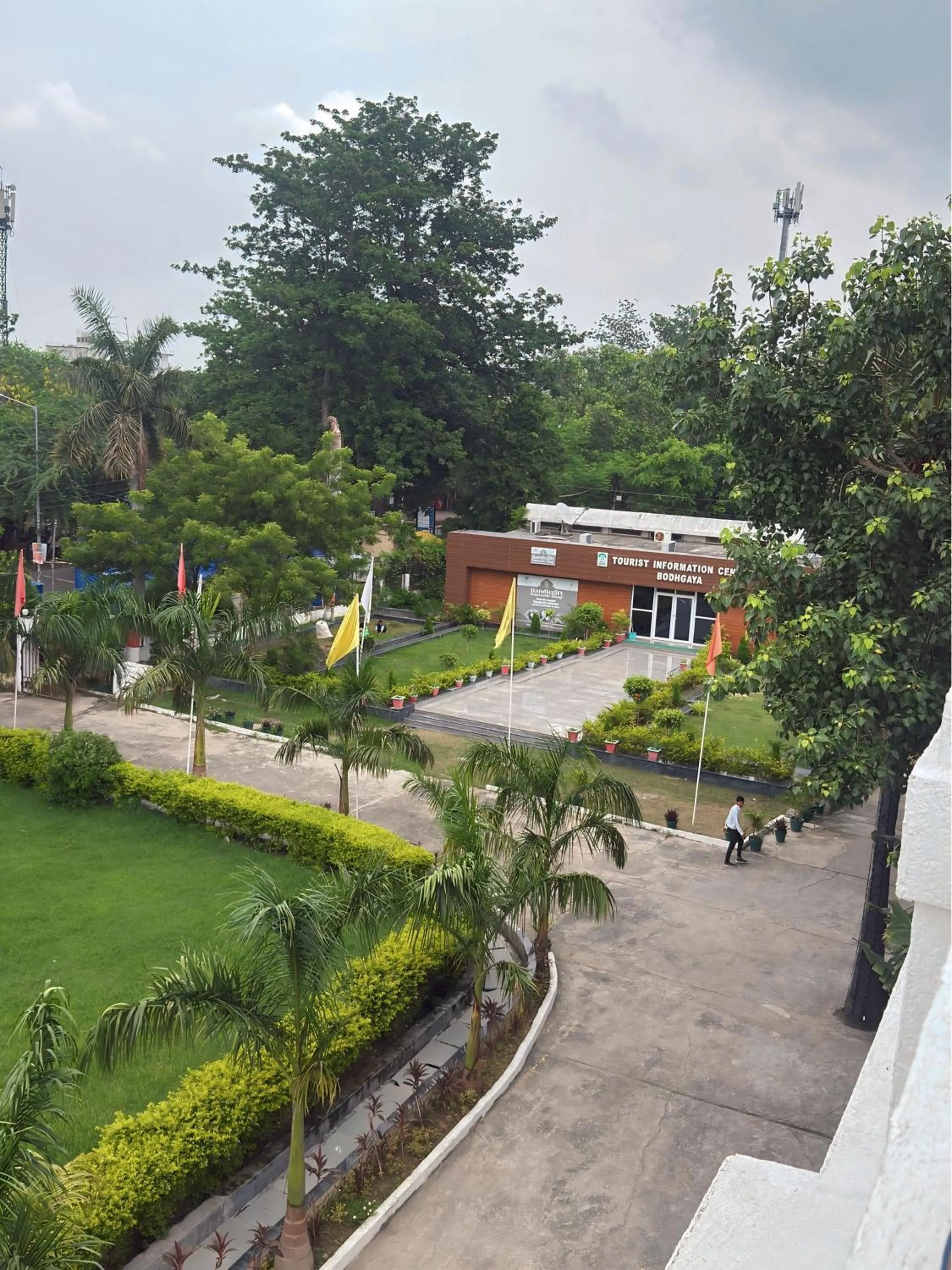 Garden in BUDDHA HERITAGE RESORT