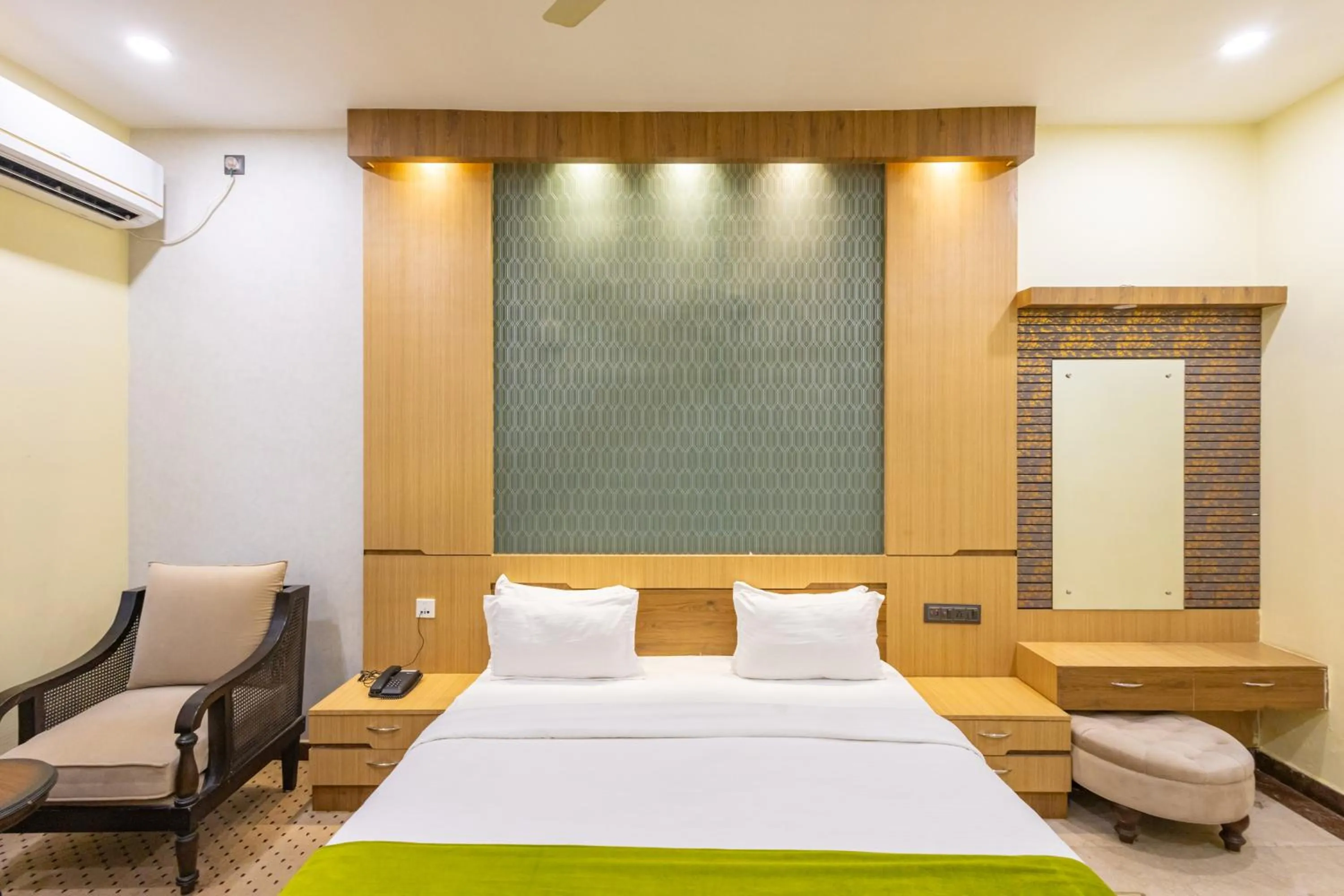 Bed in BUDDHA HERITAGE RESORT