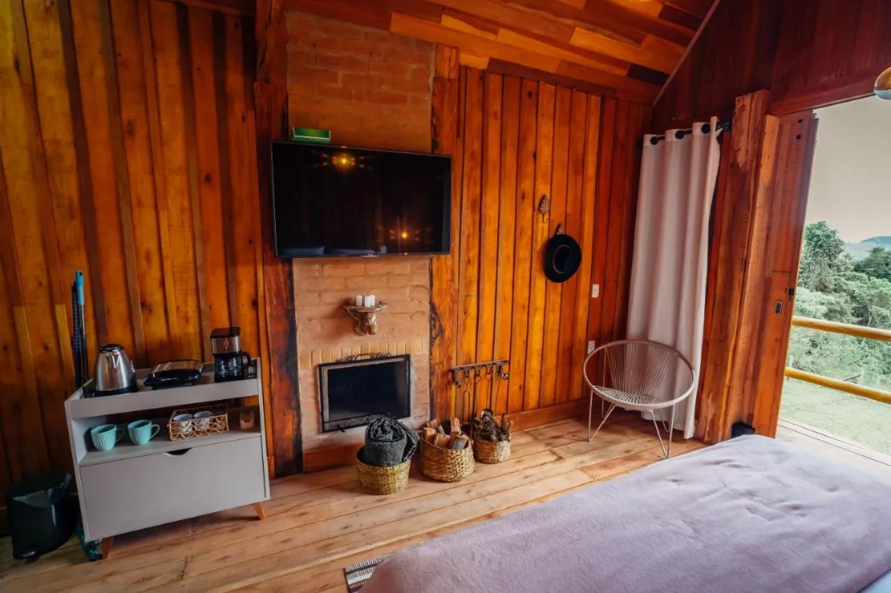 TV and multimedia, Bed in Montanha Home