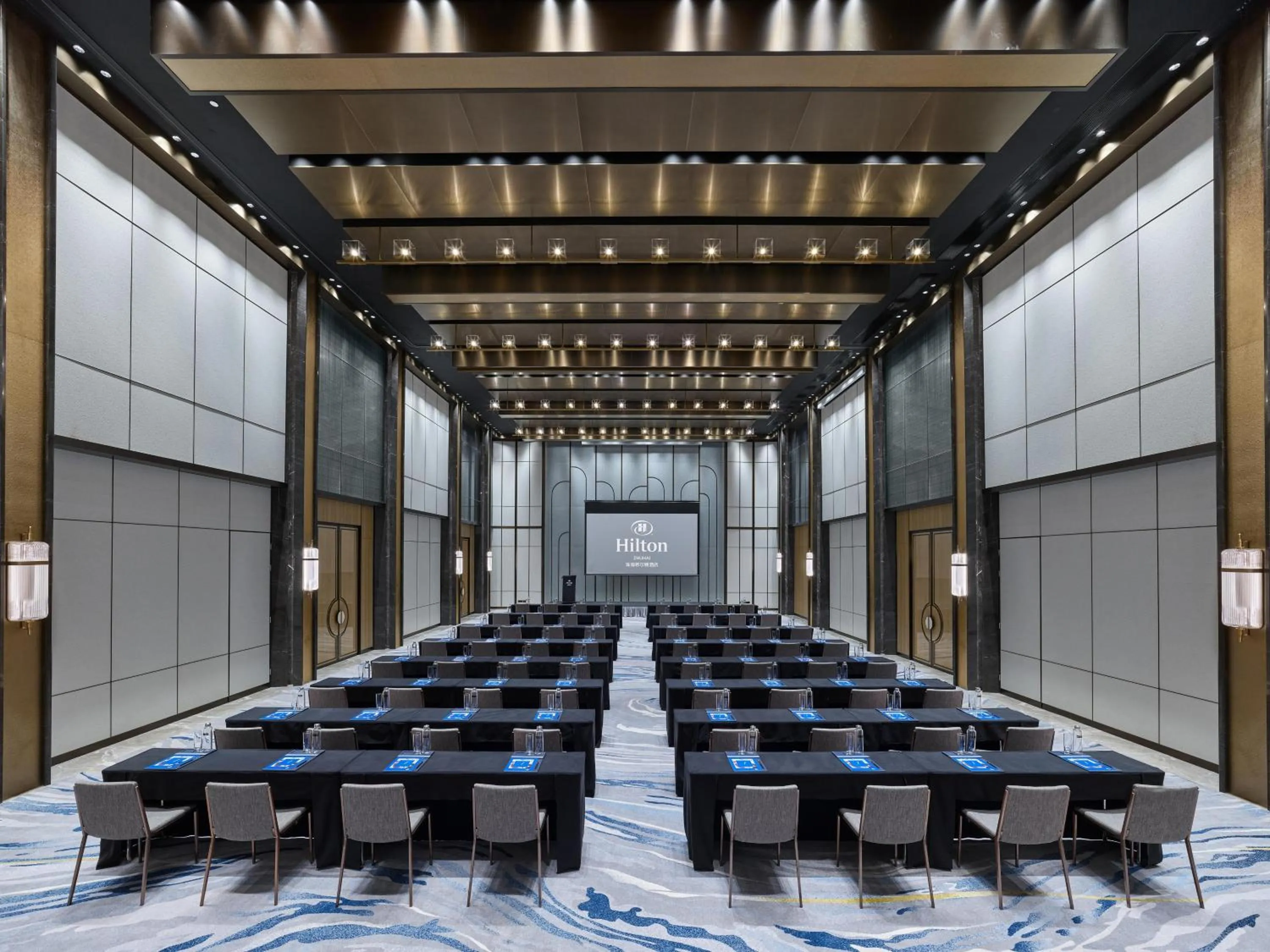 Meeting/conference room in Hilton Zhuhai