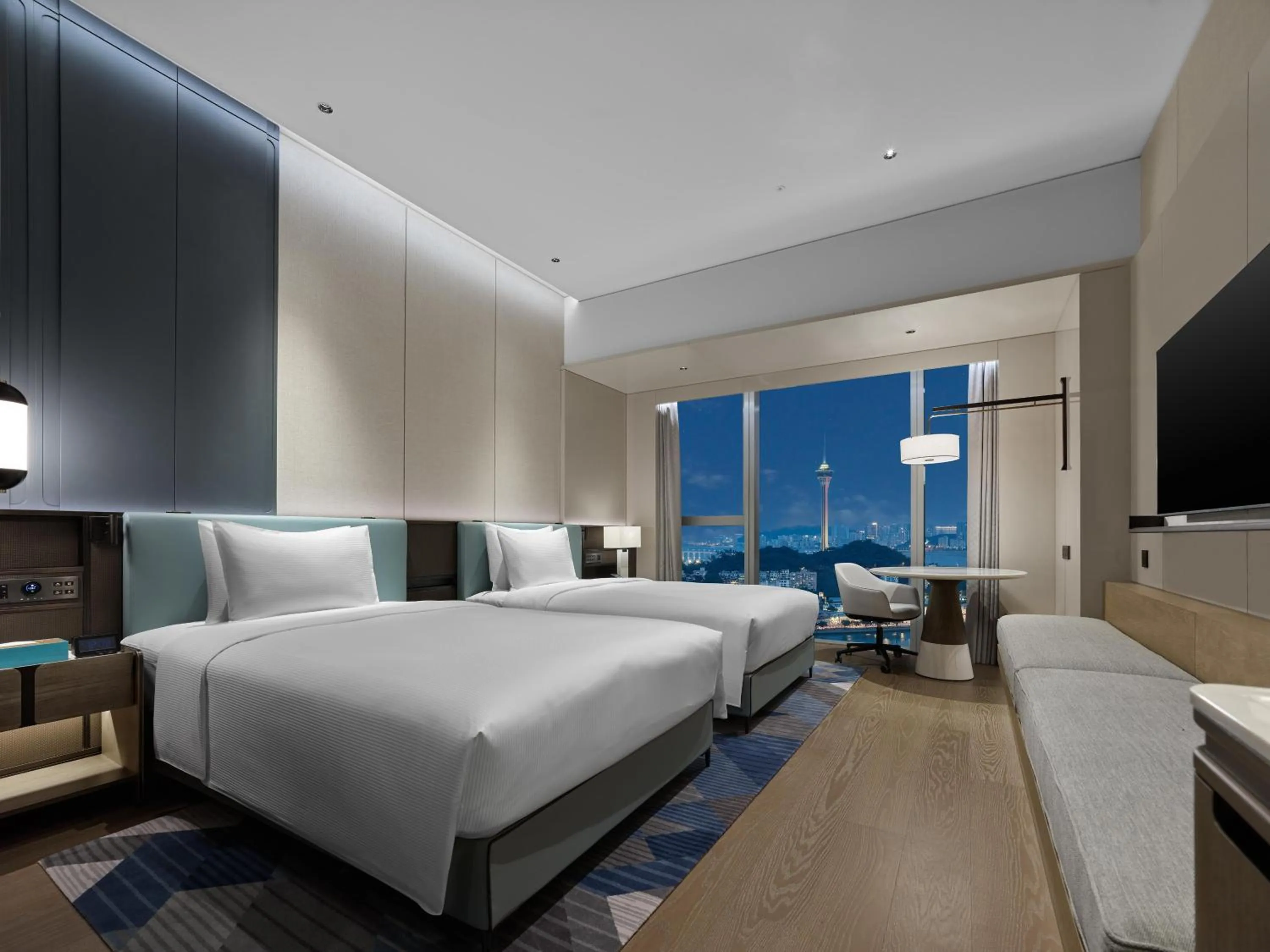 View (from property/room), Bed in Hilton Zhuhai