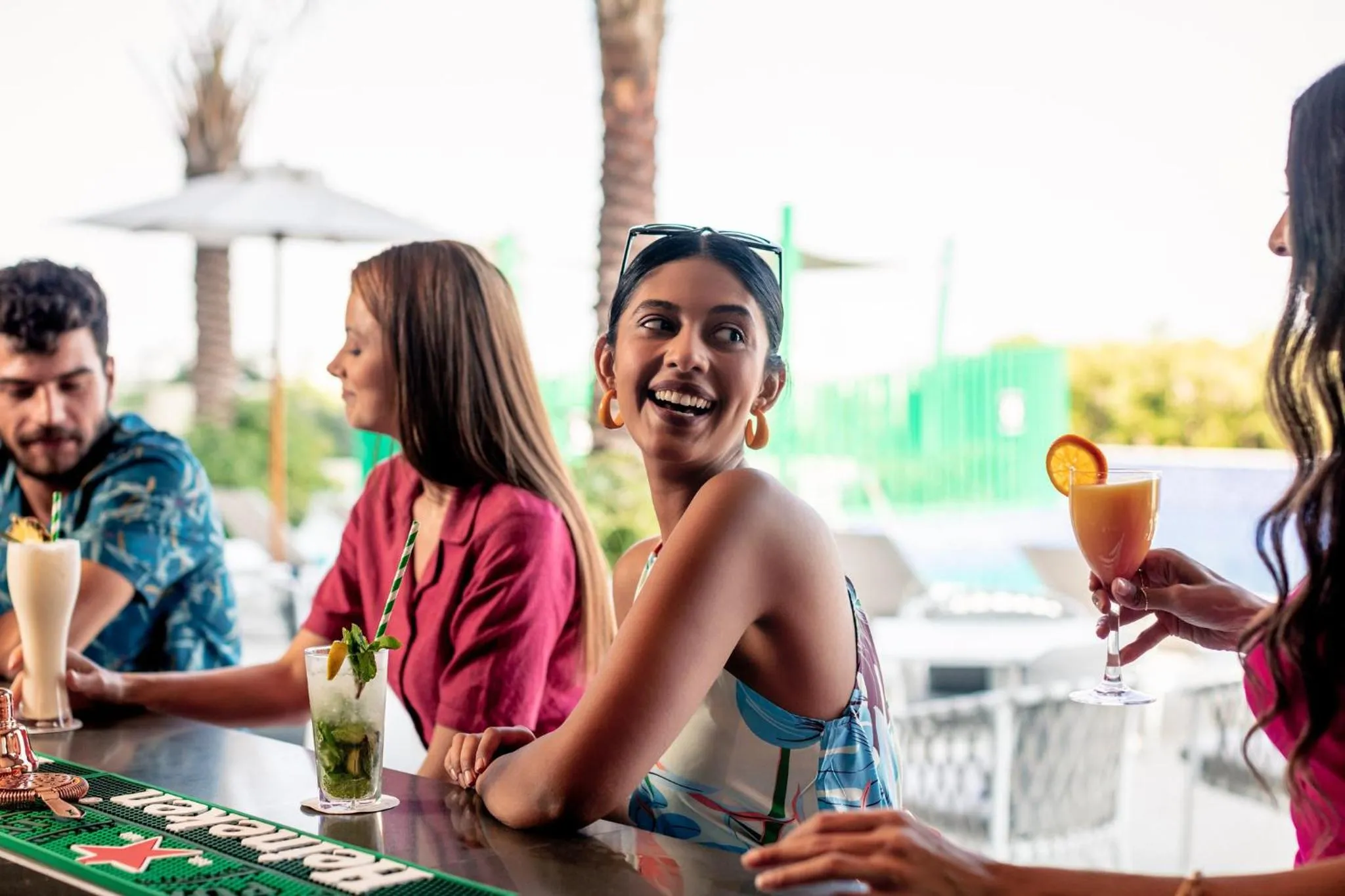 Lounge or bar in Holiday Inn & Suites - Dubai Science Park by IHG