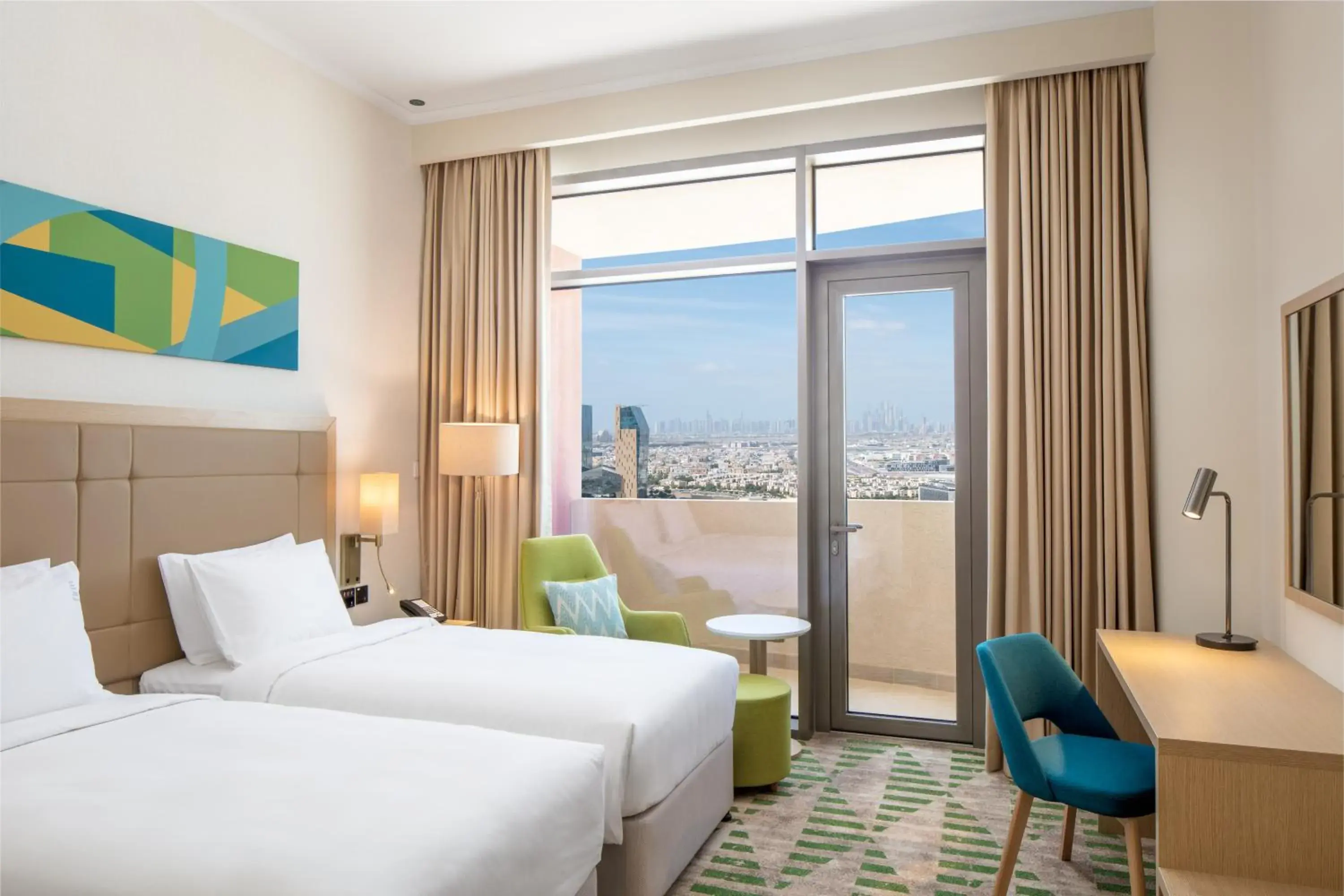 Premium Twin Room in Holiday Inn & Suites - Dubai Science Park by IHG Premium Twin Room in Holiday Inn & Suites - Dubai Science Park by IHG