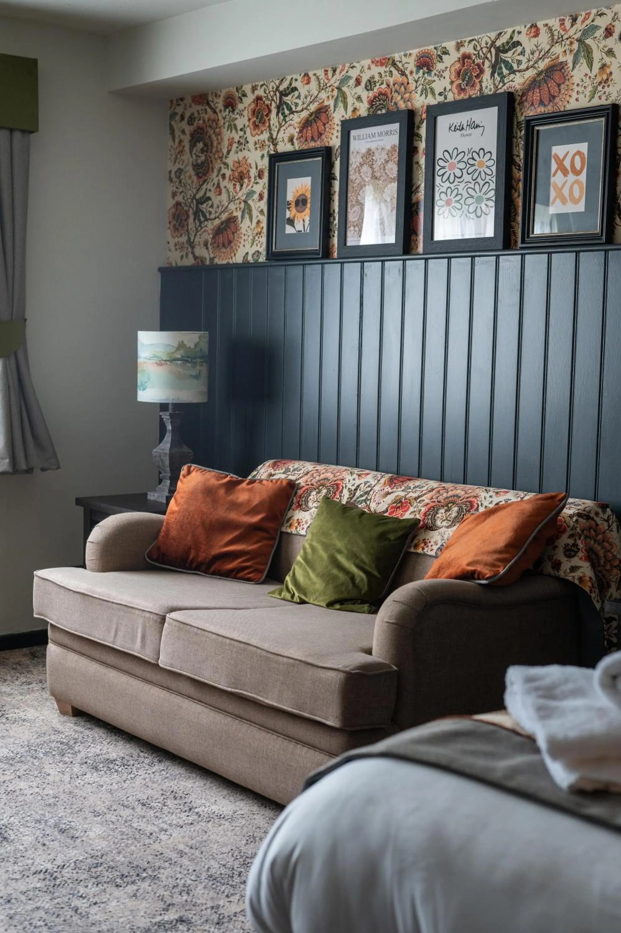 Seating area in Cat & Lion Country Pub and Hotel