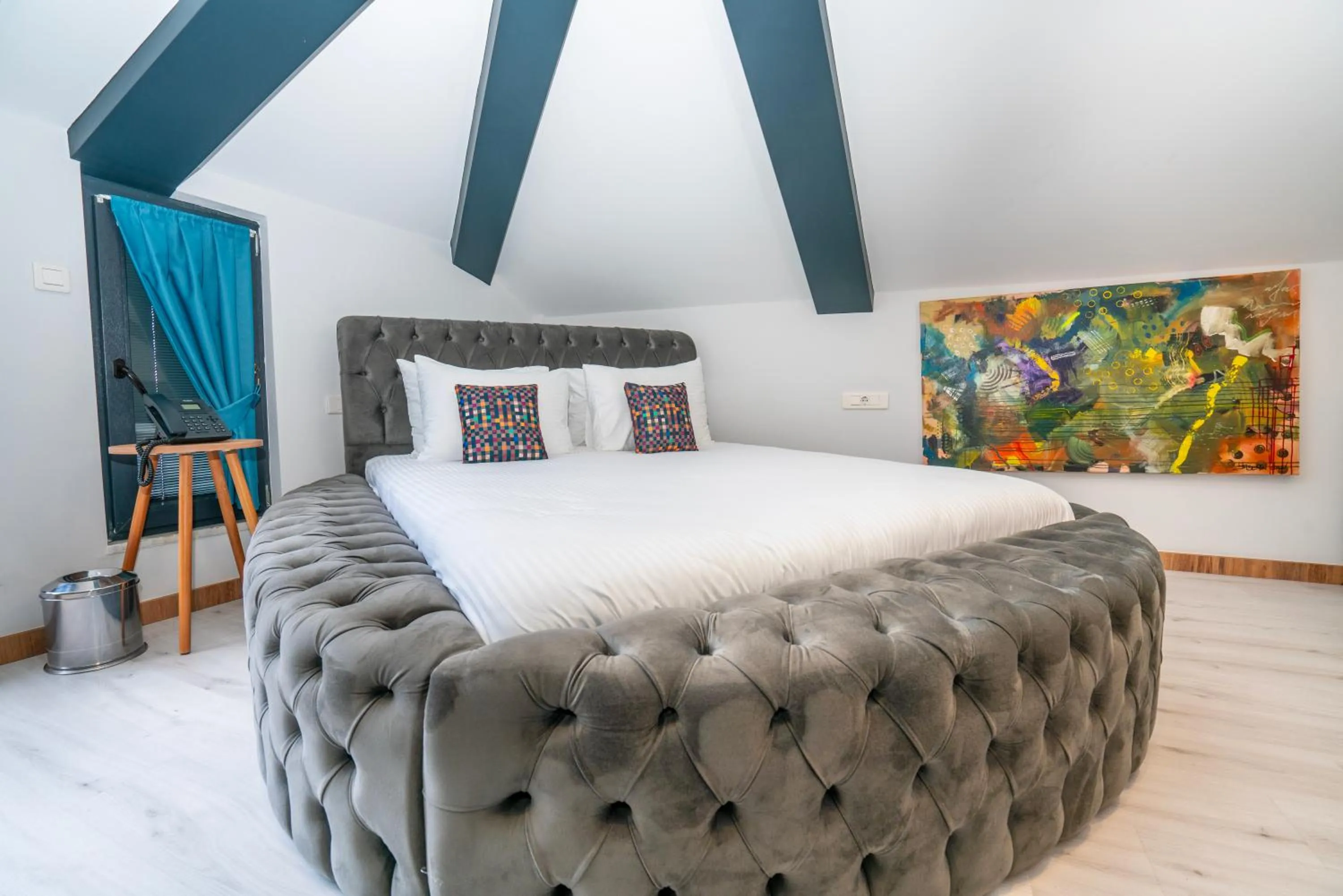 Bed in The Gate Kadıköy Downtown