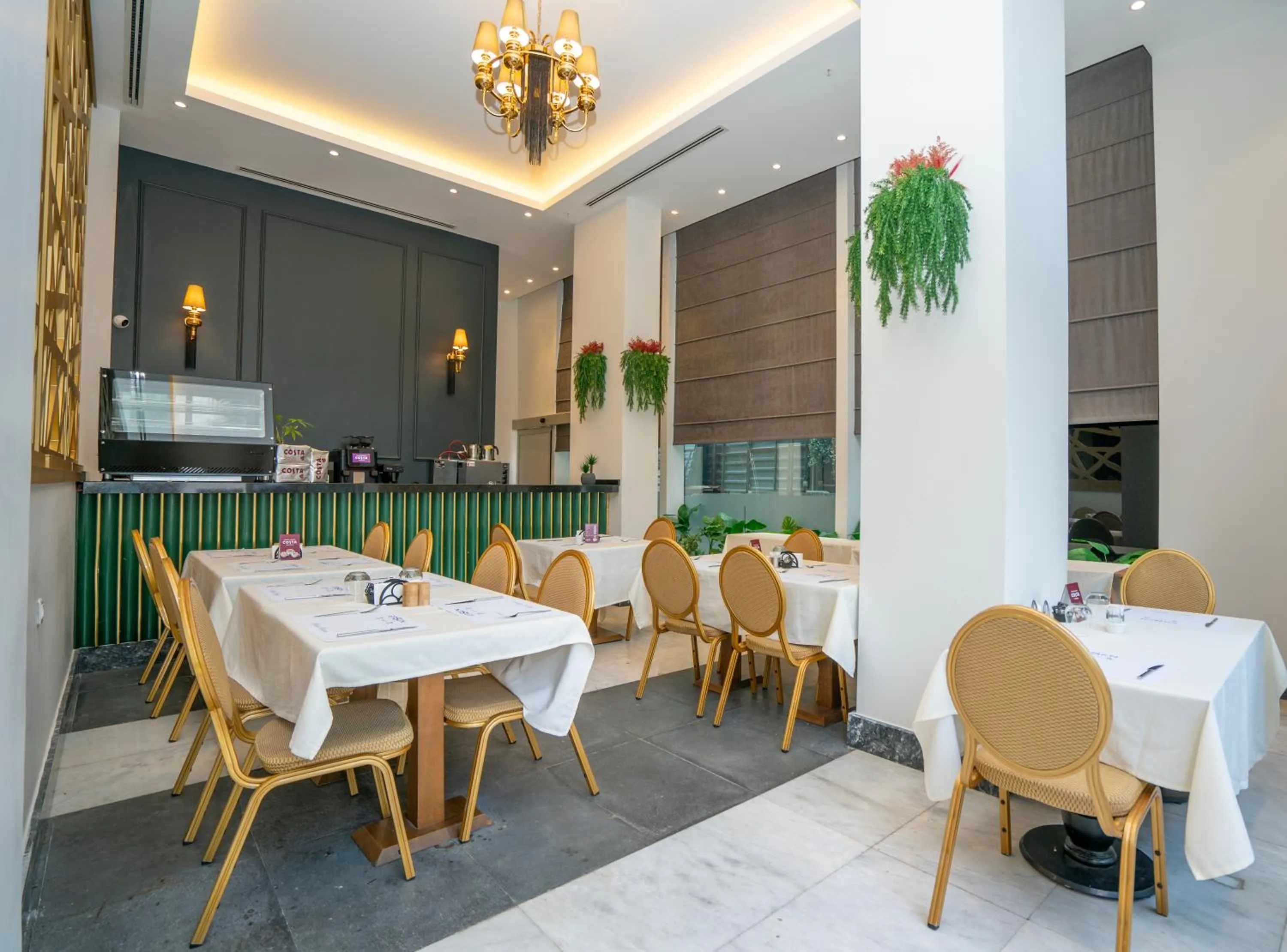 Restaurant/places to eat in The Gate Kadıköy Downtown