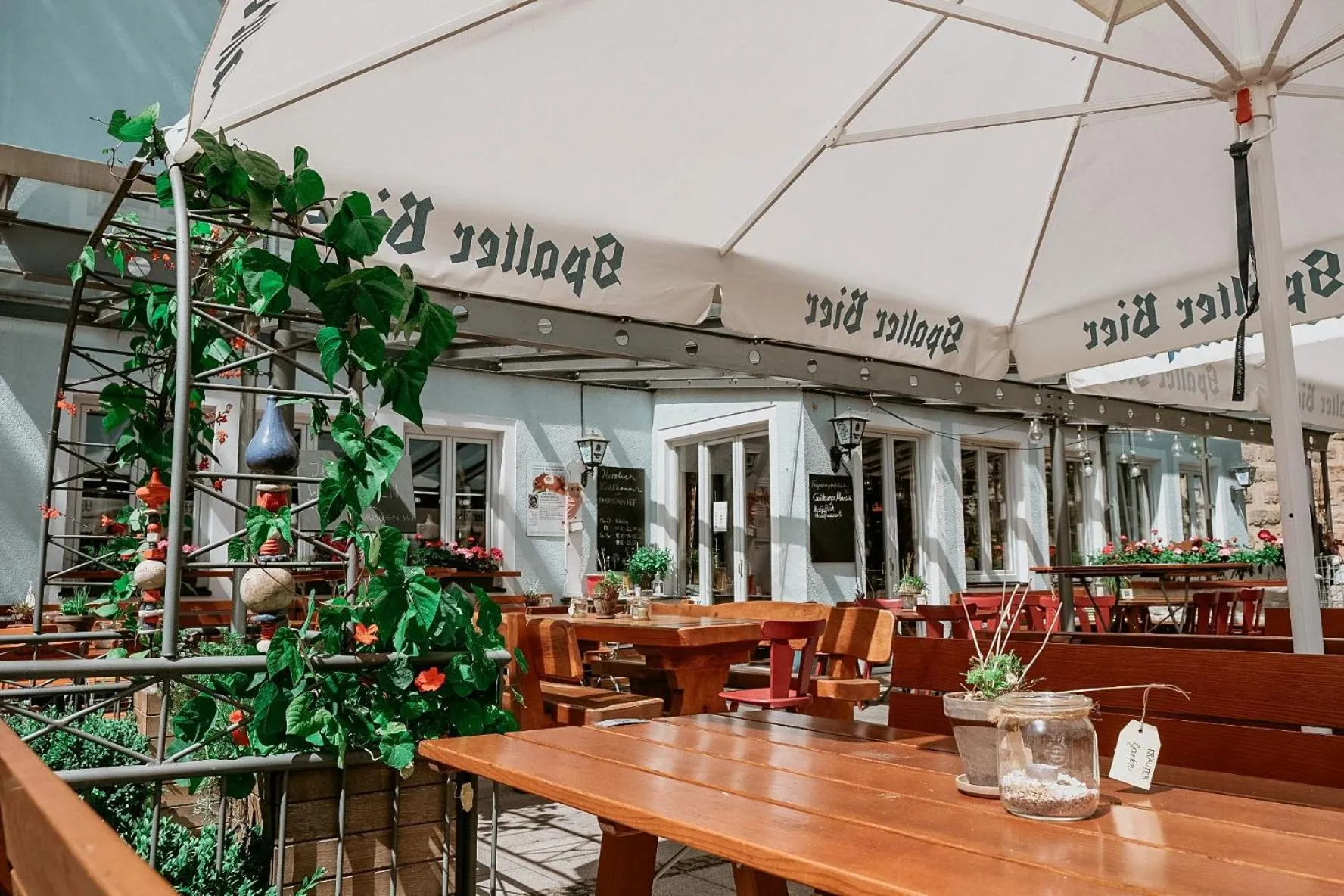 Restaurant/places to eat in Bayerischer Hof Spalt