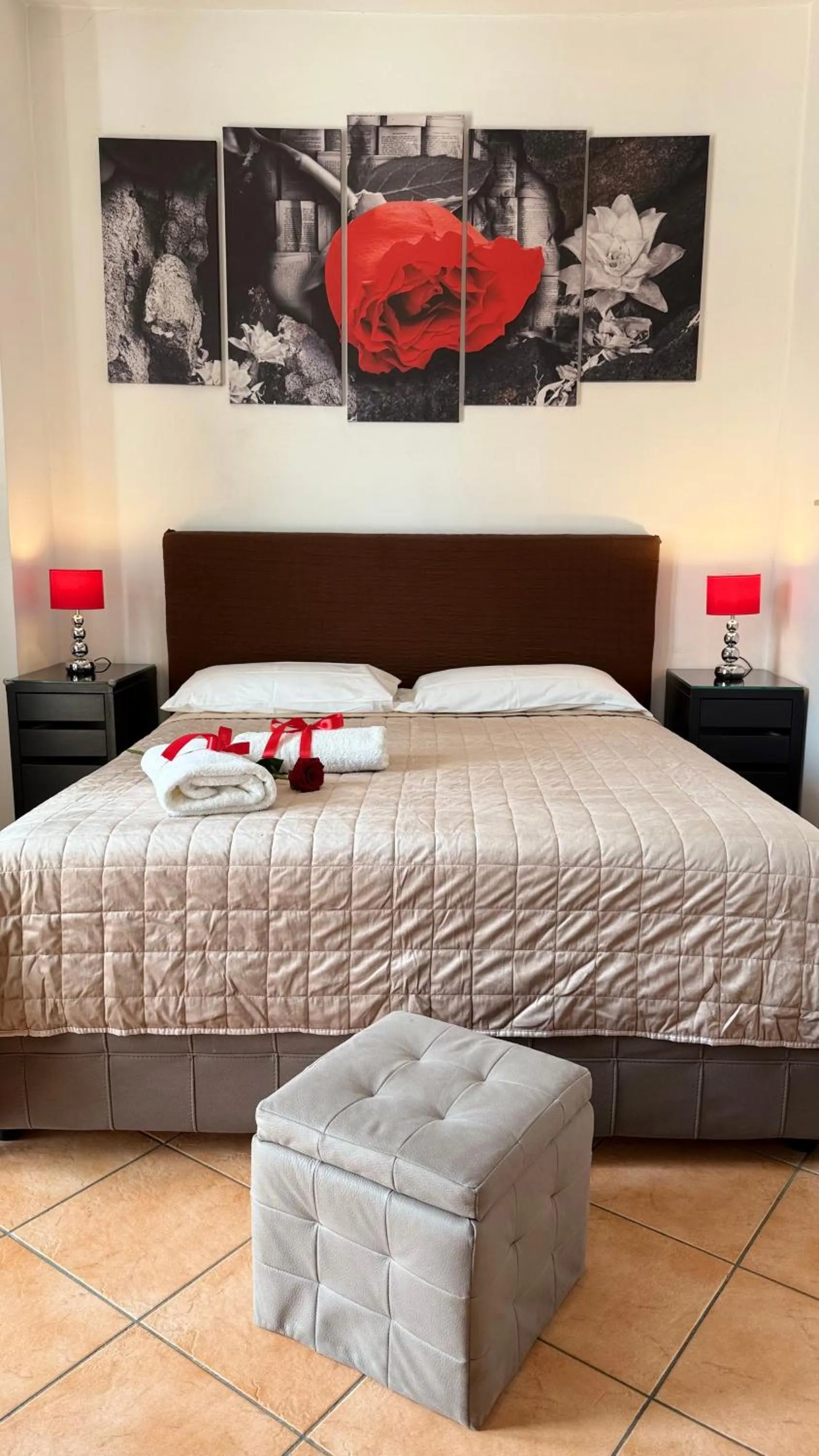 Bed in Vanvitelli Home