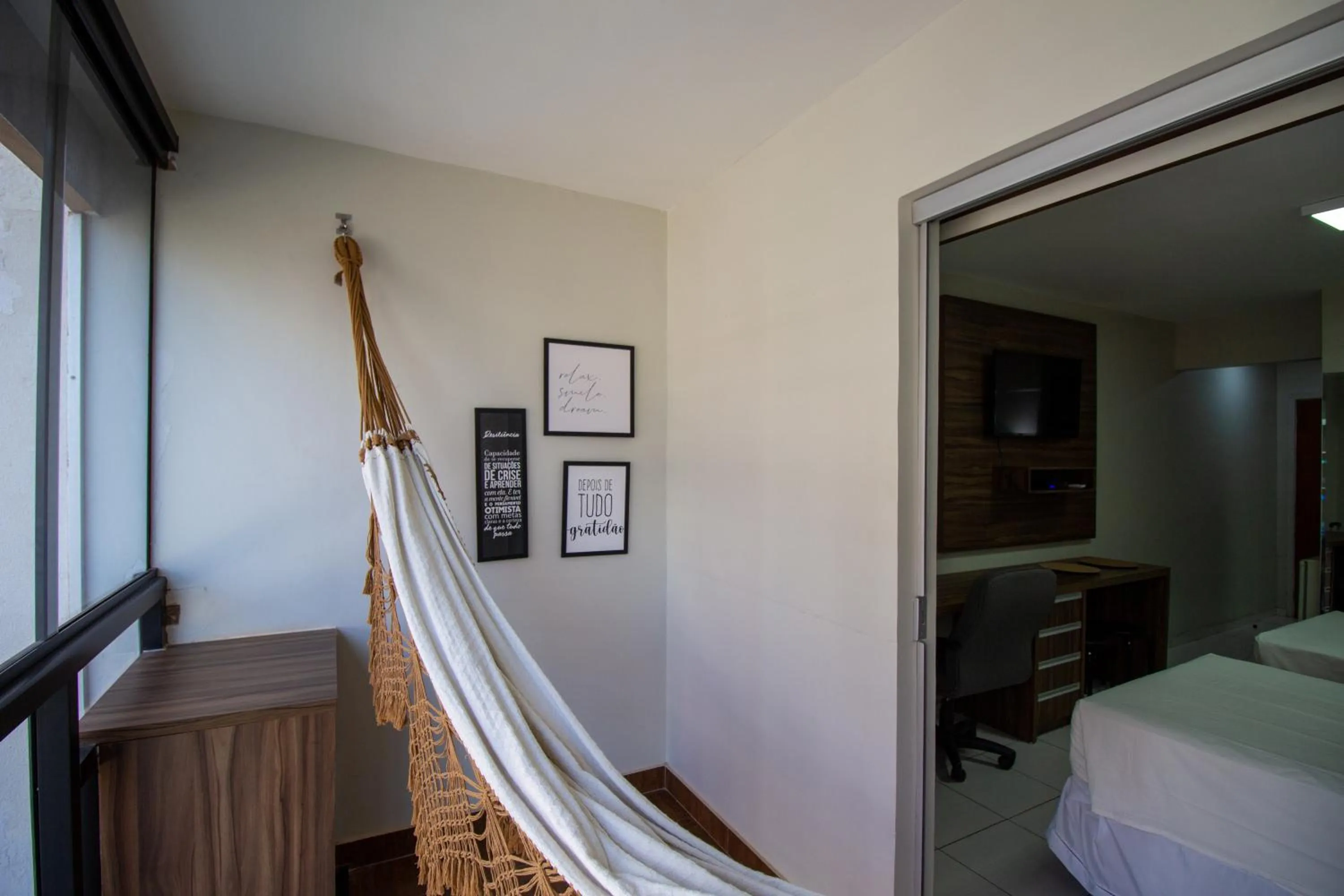 Bed in Garvey Park Hotel