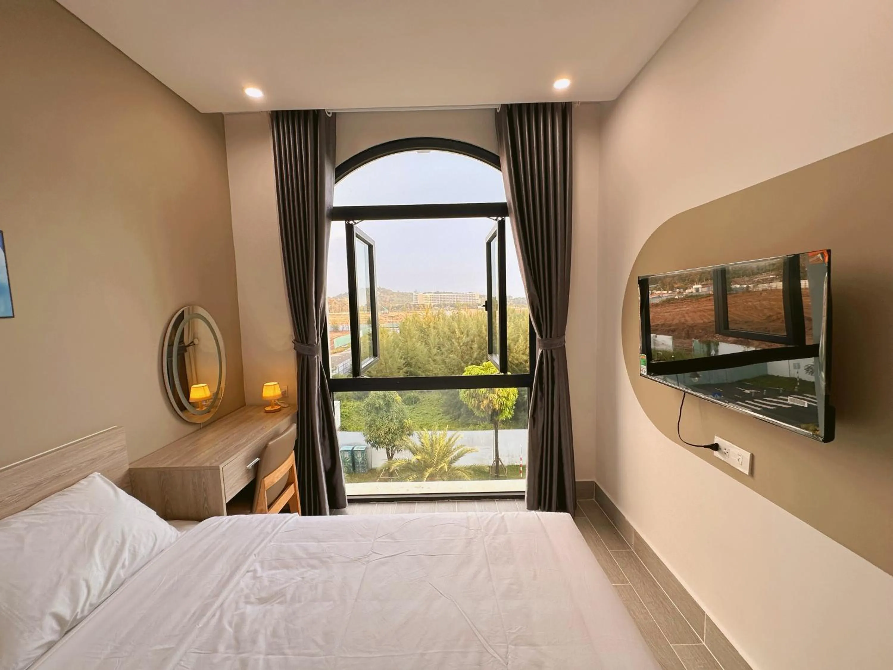 Bed in The Sol Grand World Phu Quoc