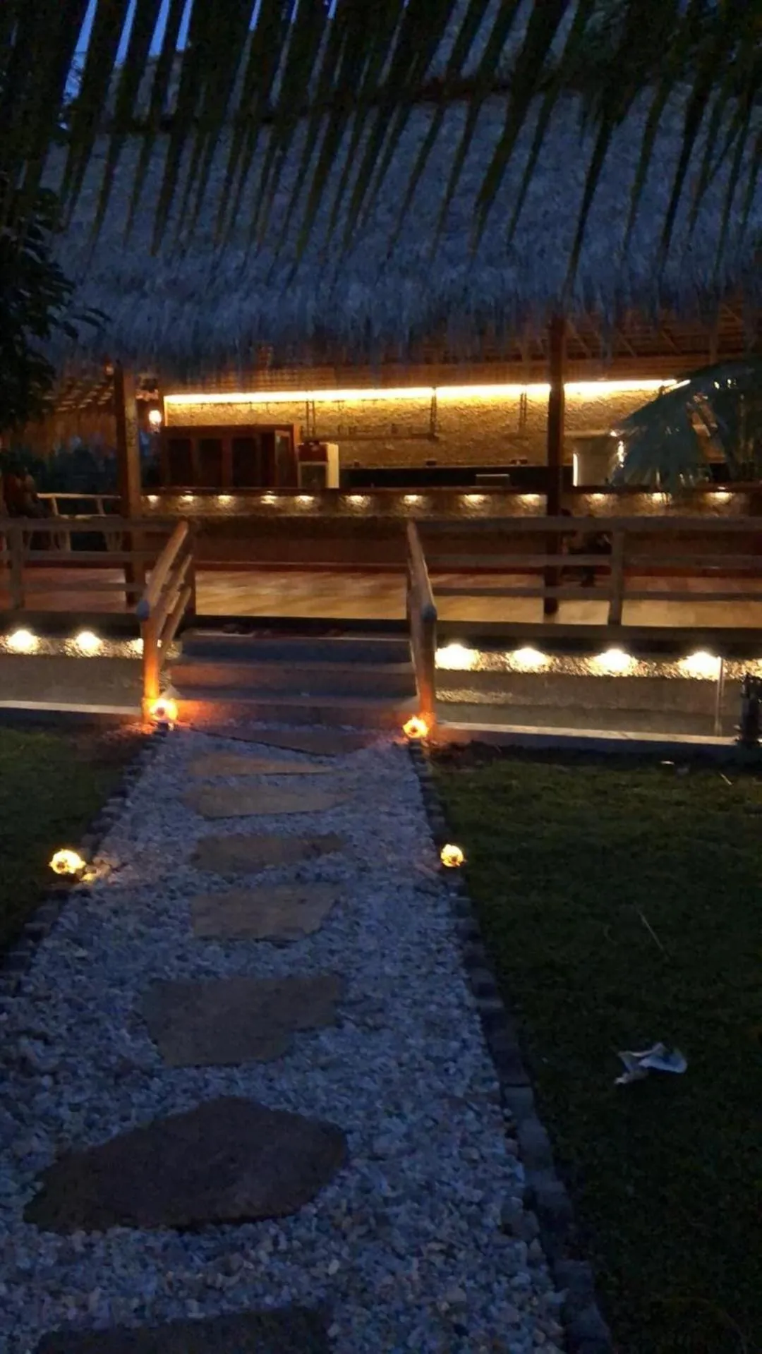 Restaurant/places to eat in OHEI