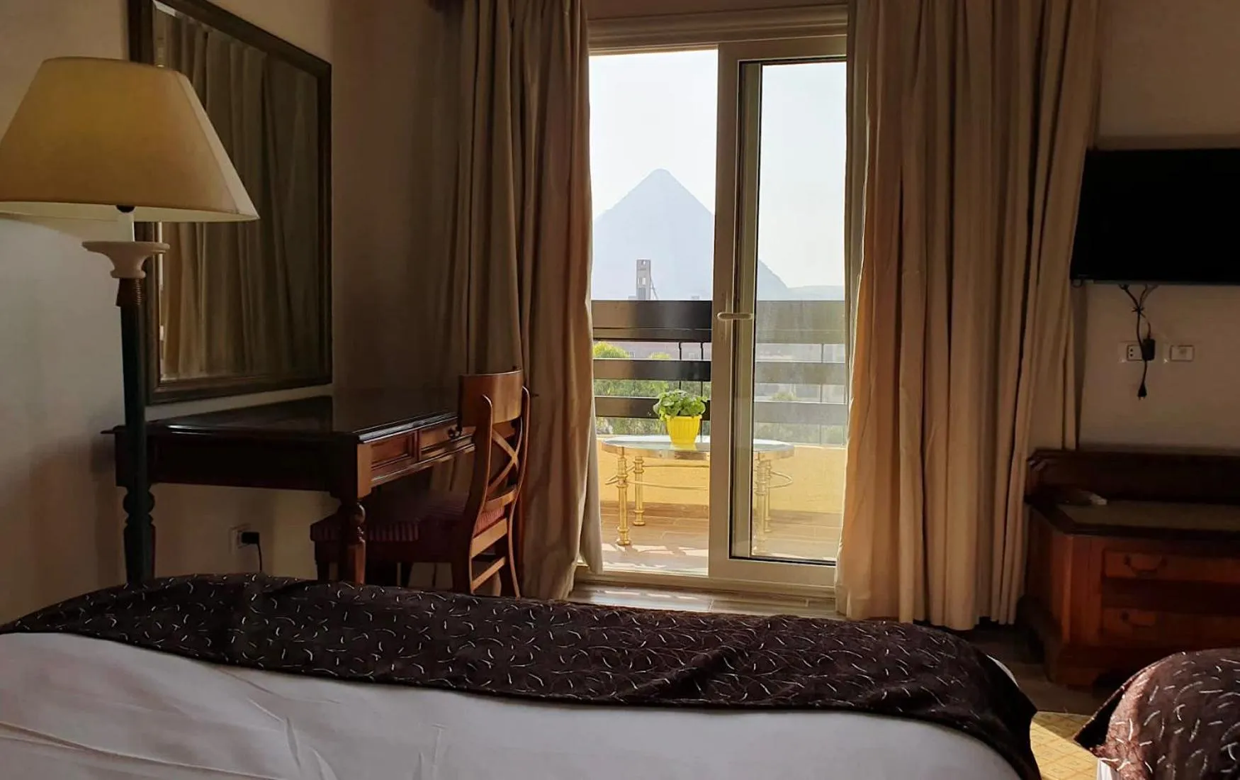 Landmark view, Bed in Kemet Boutique Hotel