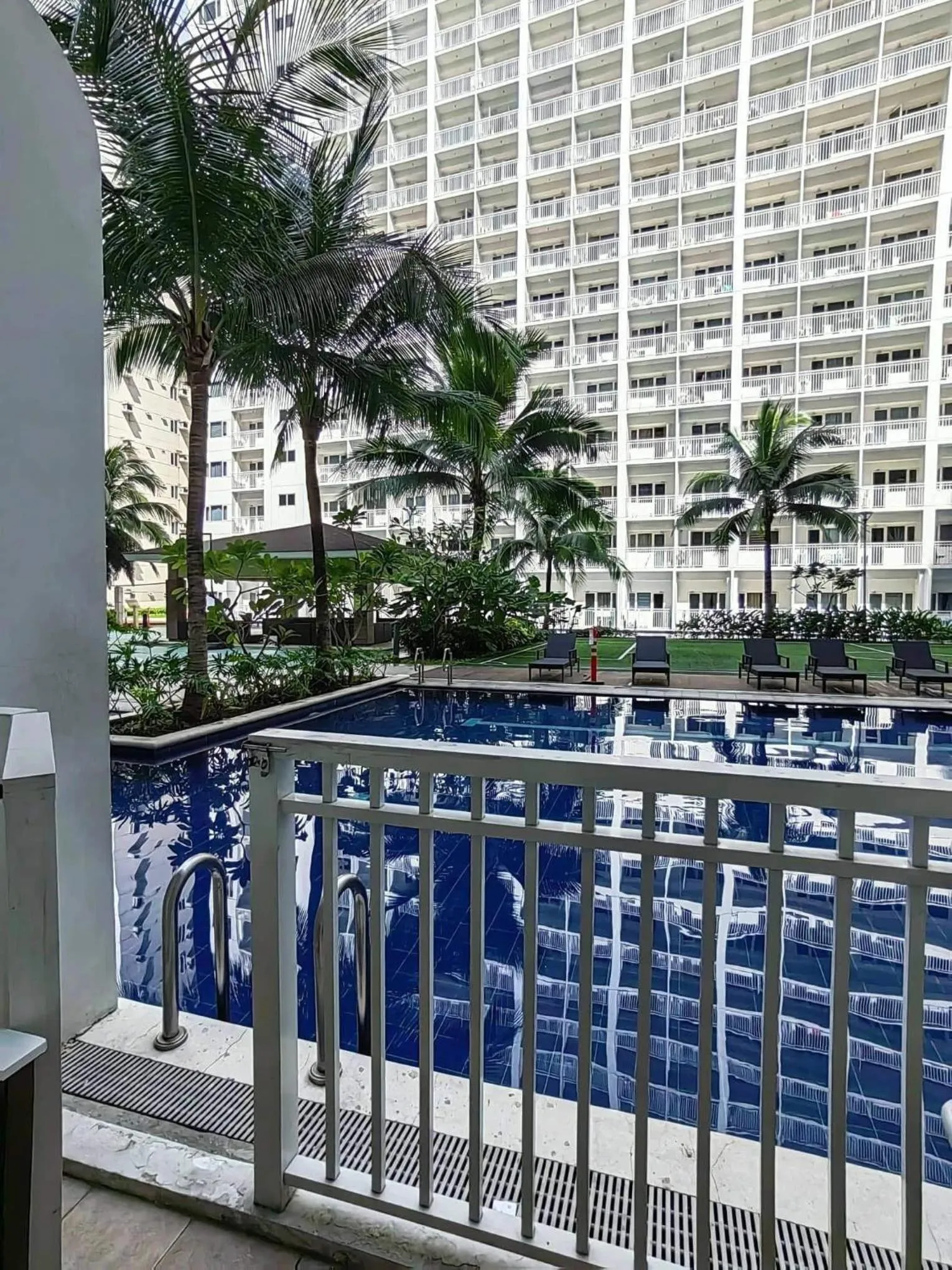 Shore Residence condotel,Pasay city Philippines