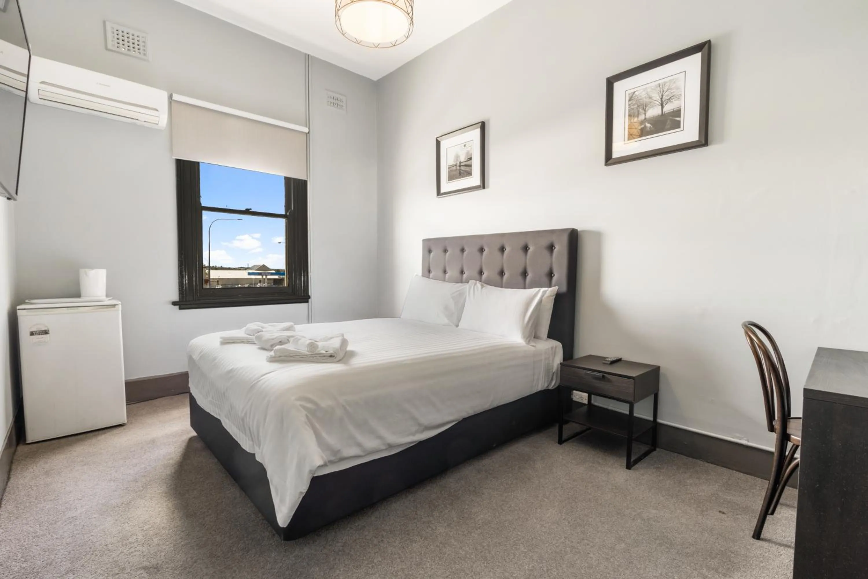 Bed in The Great Western Hotel