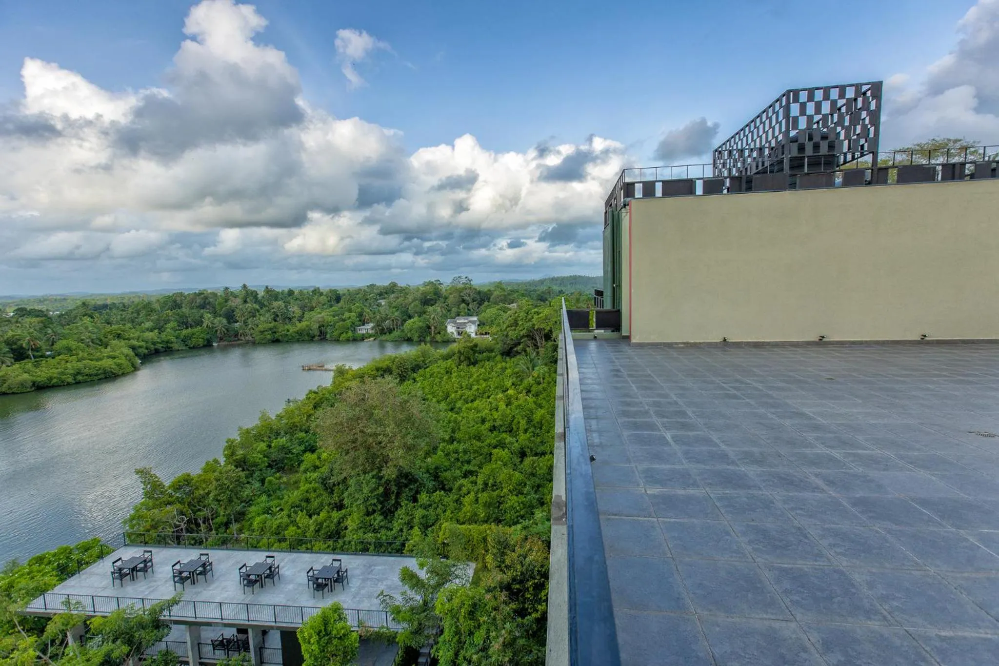 Natural landscape in Splendour Residence