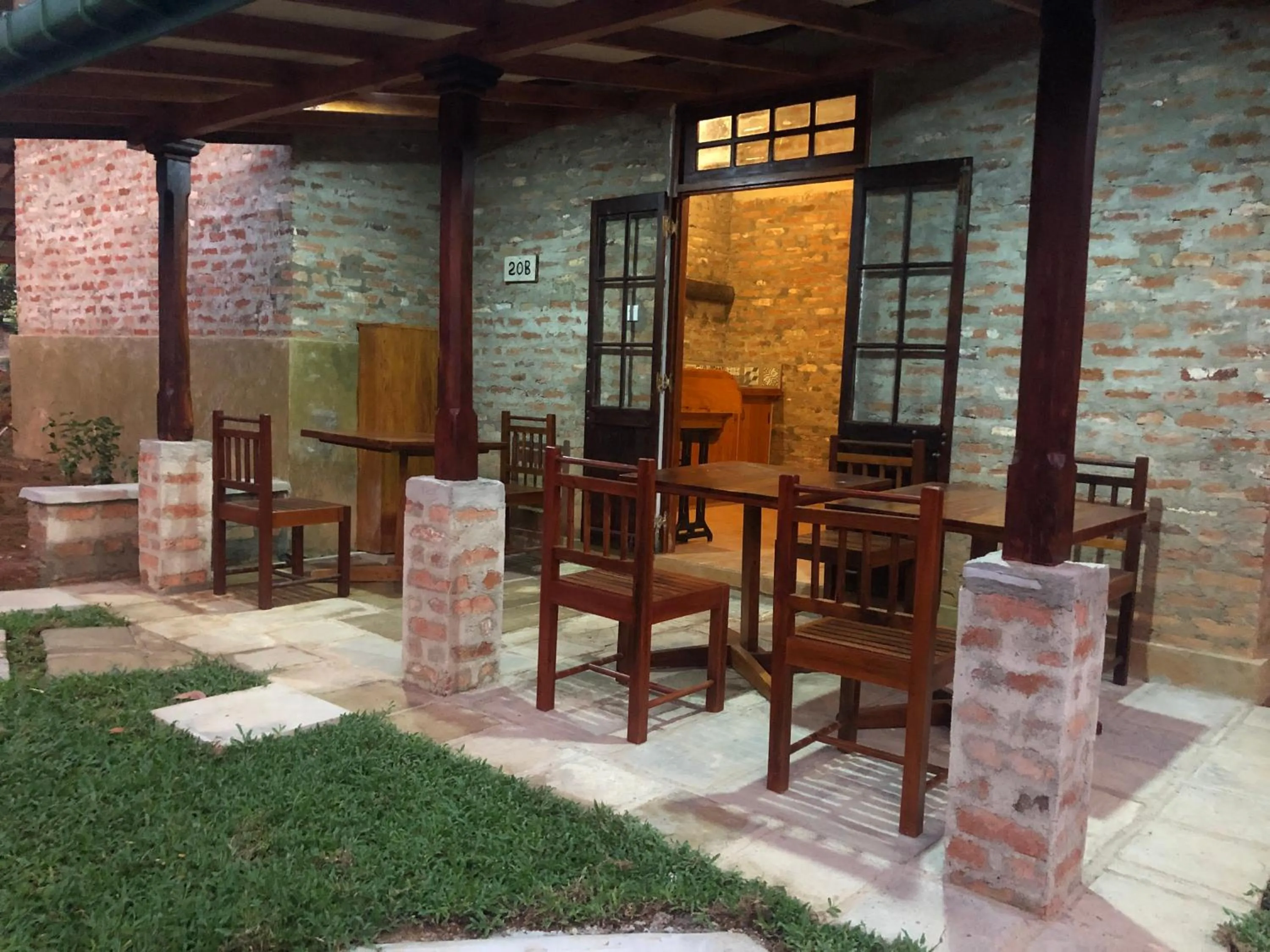 Restaurant/places to eat in The Coastal Village Cabanas