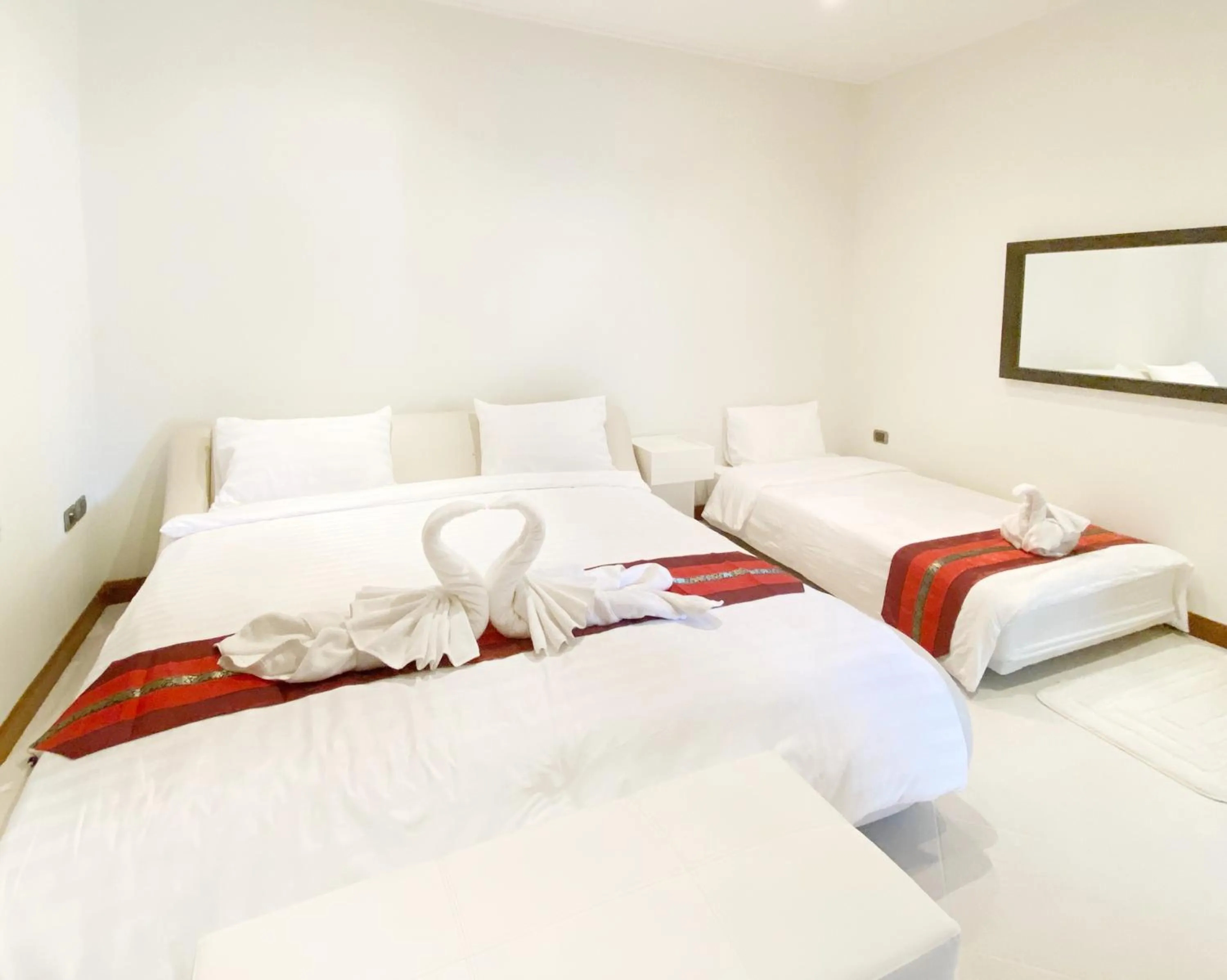 Bed in Sunny1 villa Pattaya